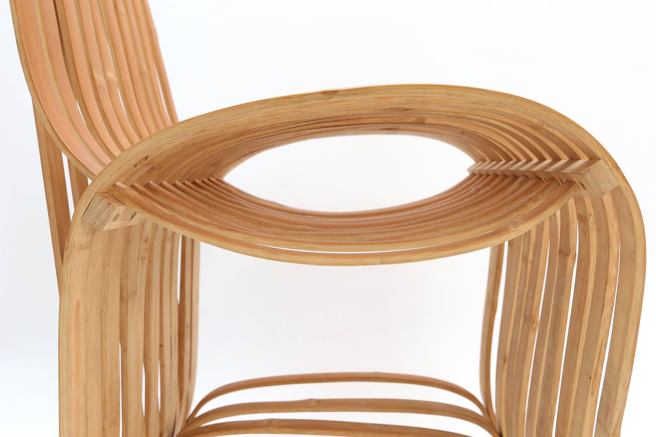 Silla escultural de bambú de mediados de siglo finales del siglo XX en venta