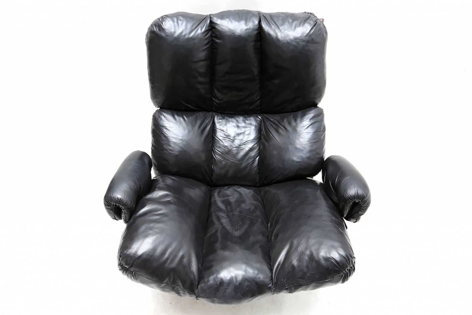Late 20th Century Black Leather Unusual Ribbed 'Koala' Easy Chair