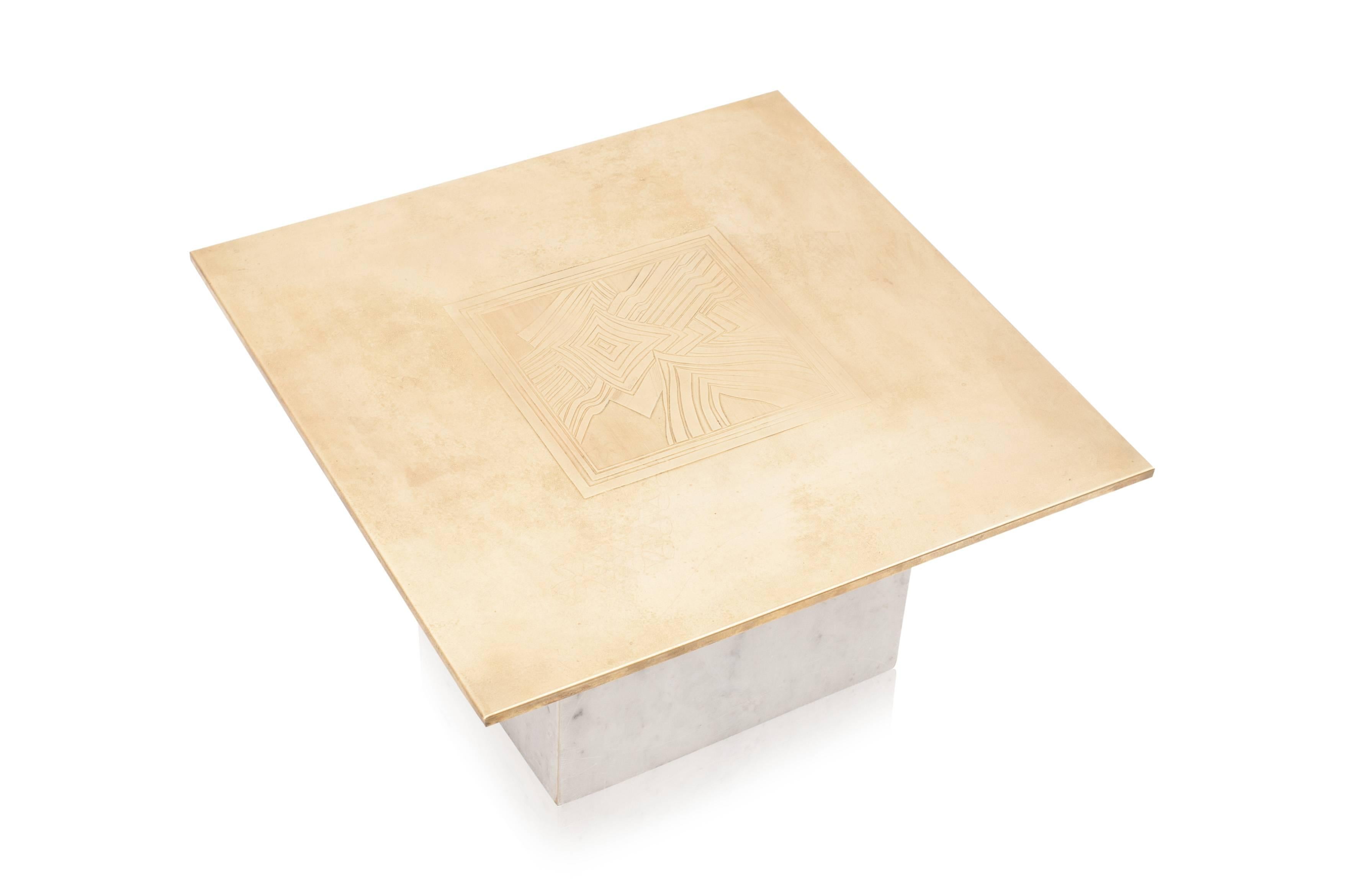 Brass Etched Hollywood Regency Marble Side Table For Sale 2