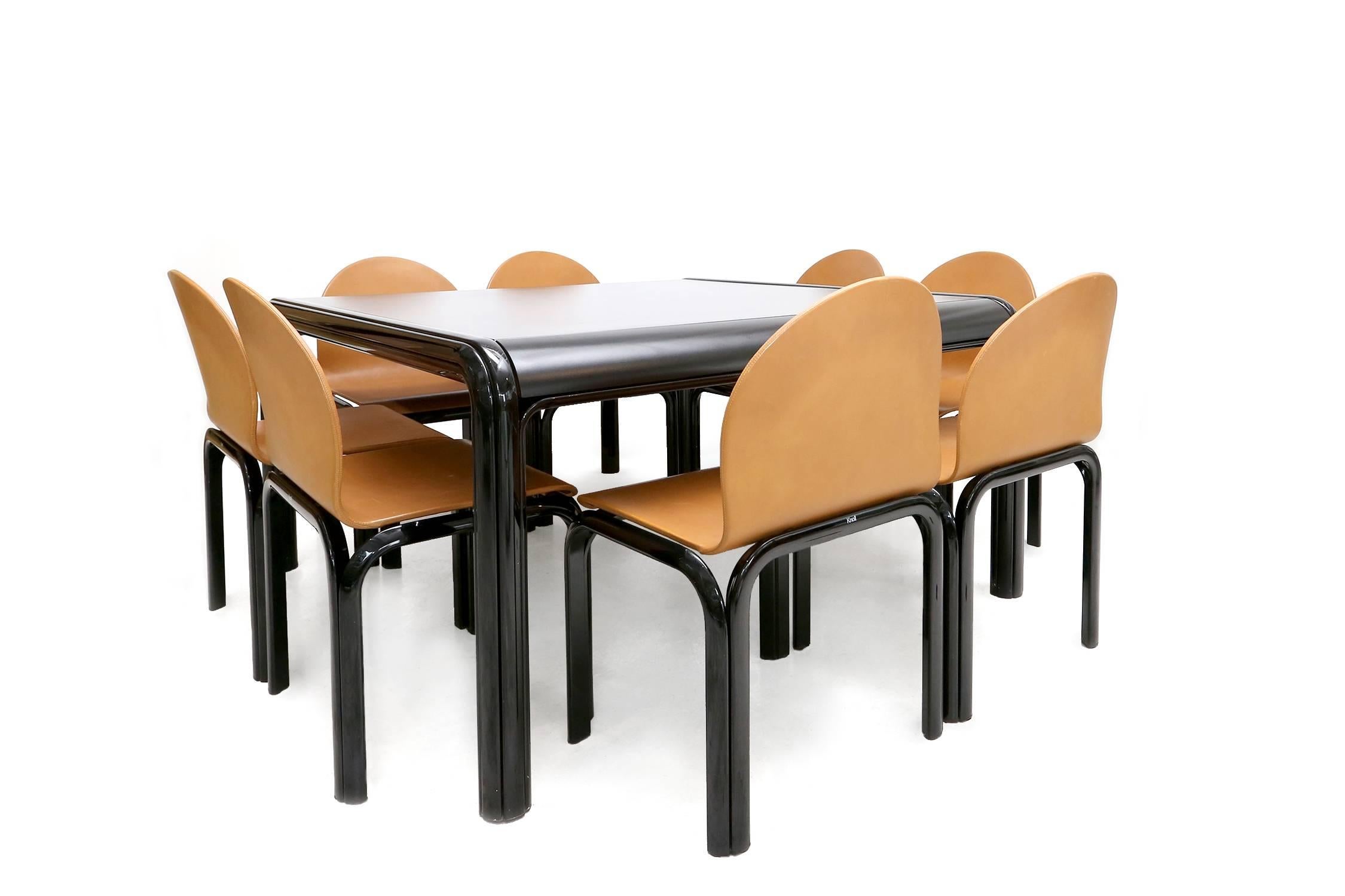 American GAE AULENTI for KNOLL DINING TABLE