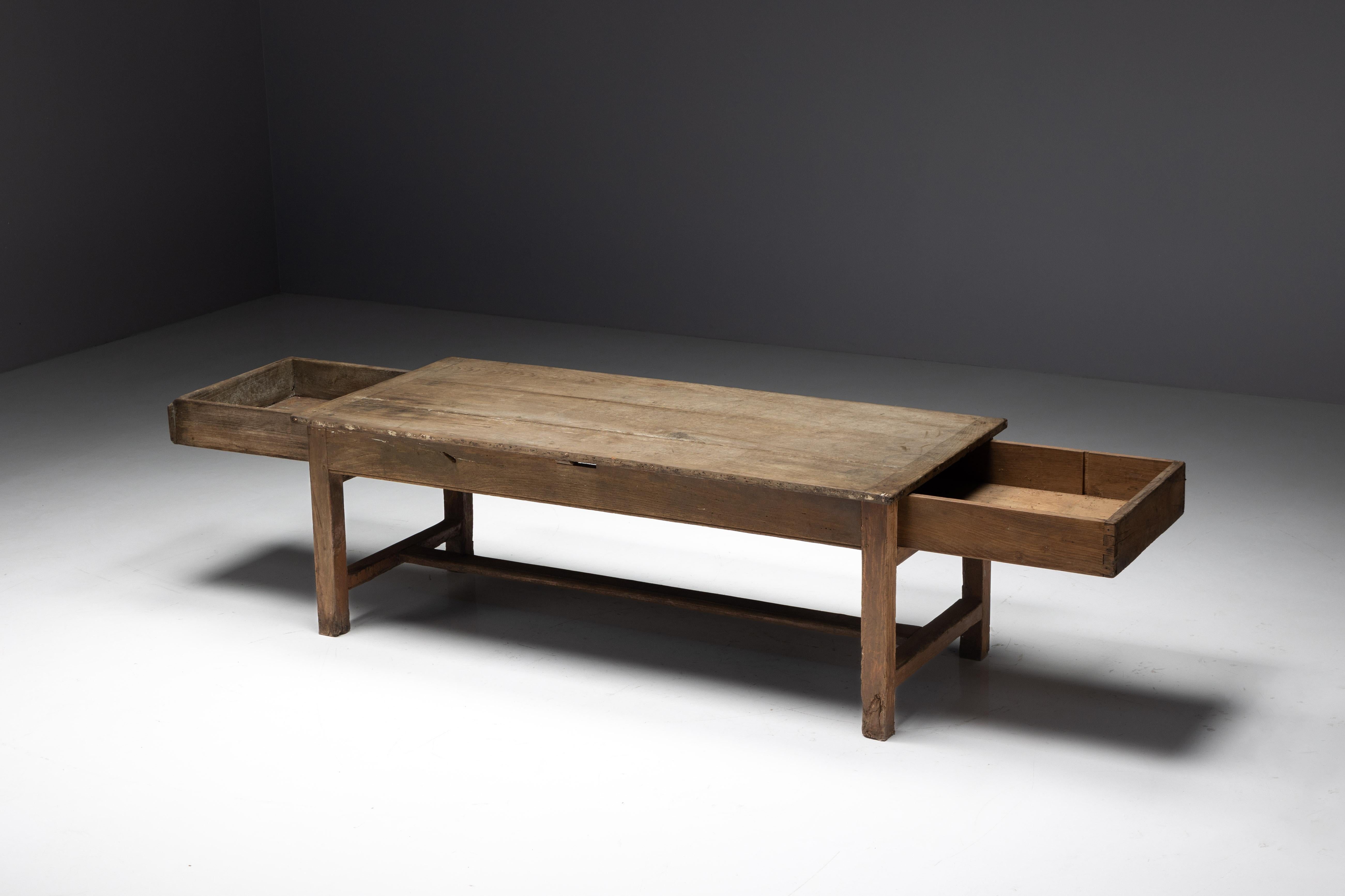 Legno Tavolo da pranzo rustico Art Populaire, Francia, XIX secolo in vendita