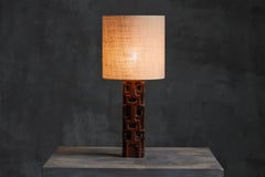 Lampada da tavolo scolpita di Gianni Pinna, Italia, anni '70
