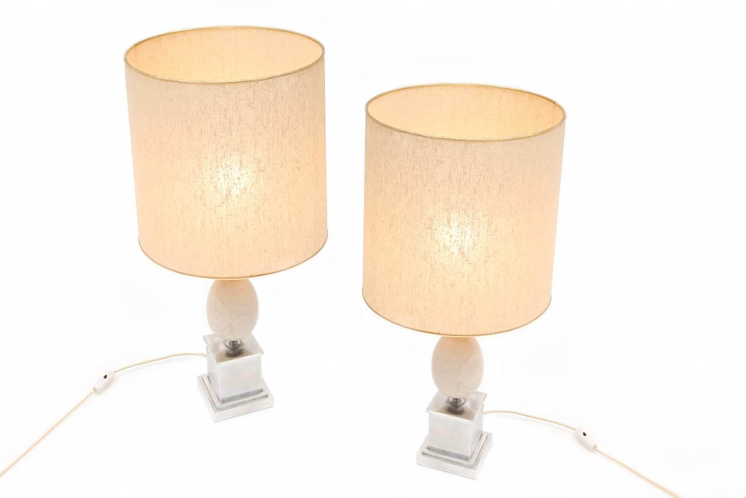 Travertine & chrome pair of lamps, Table lamp, Hollywood Regency, France, 1970's 1