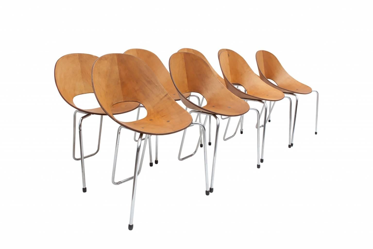 Mid-Century Modern Set of Eight Vittorio Nobili Chairs
