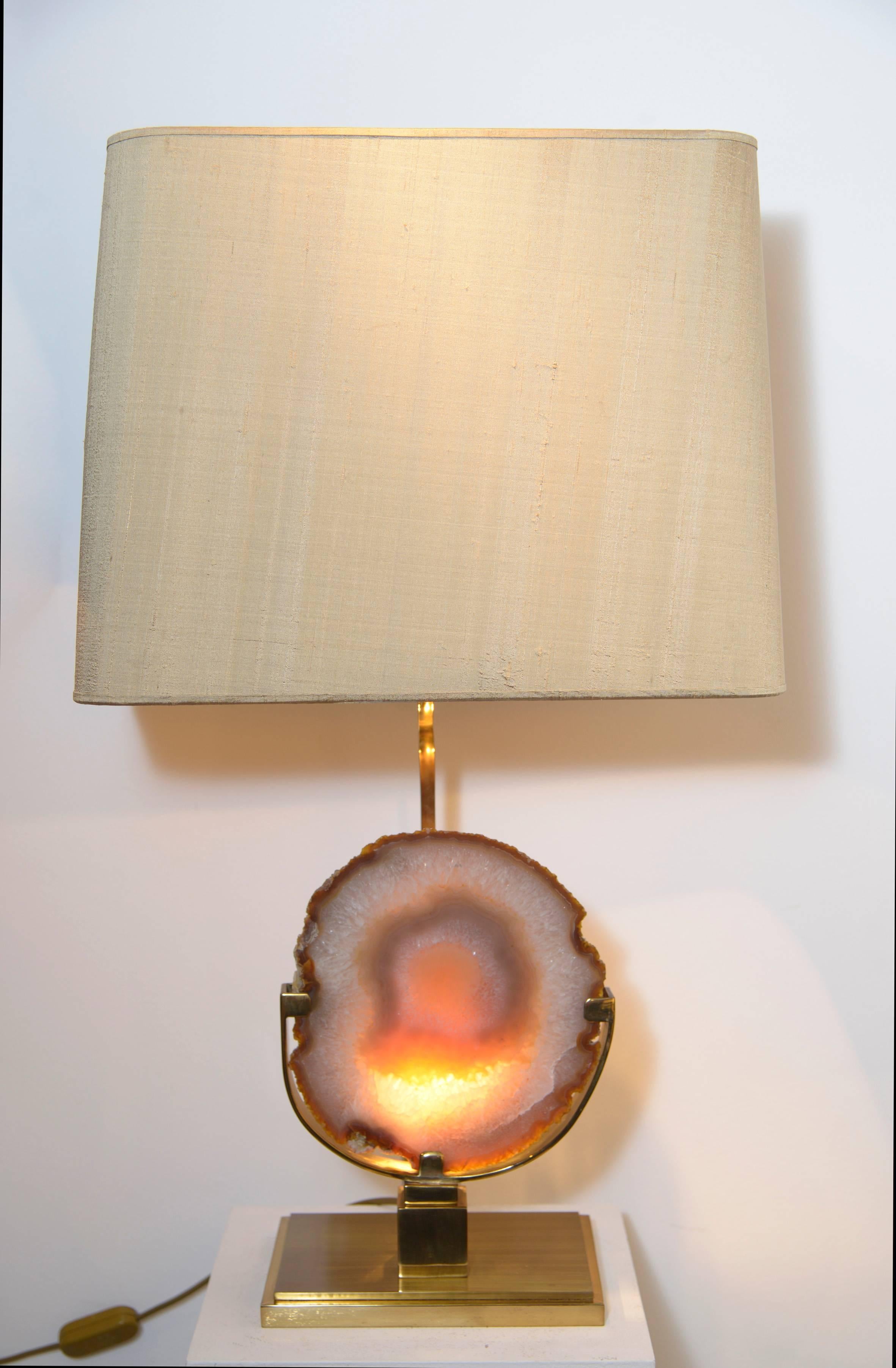 Pair of Willy Daro bronze and agate table lamps,
Belgian, circa 1970.
Original shades.
Original continental wiring.
Measures: Total height 73 cm.