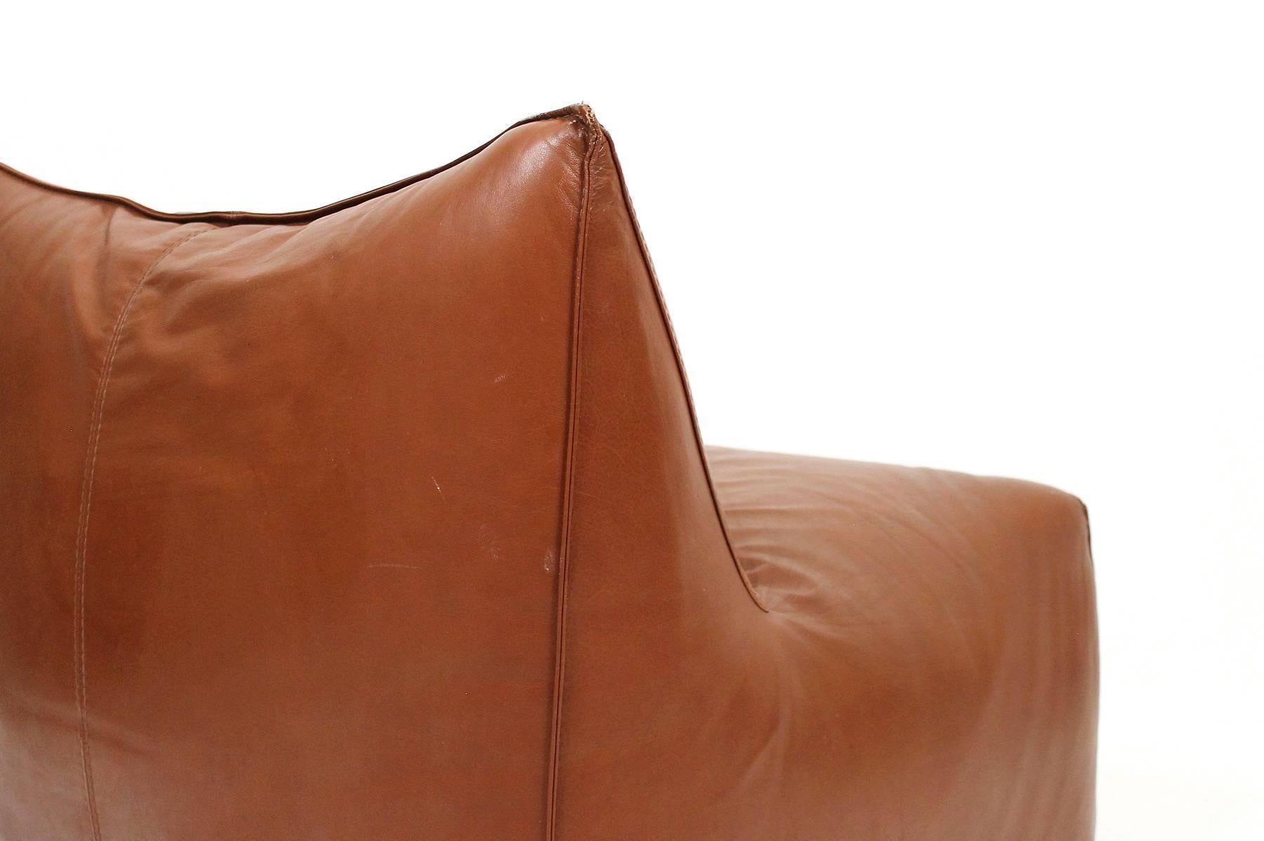 Mario Bellini “Le Bombole” Leather Lounge Chair for B&B Italia In Good Condition In Waltham, MA