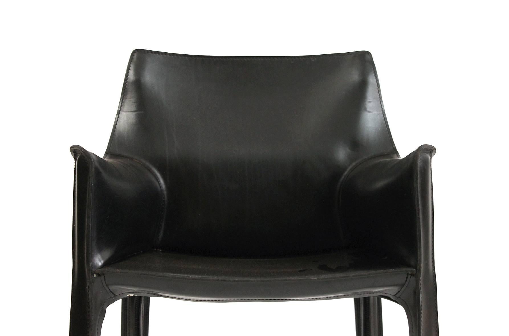 Pair of Black Leather Cab Armchairs by Mario Bellini for Cassina In Excellent Condition In Waltham, MA