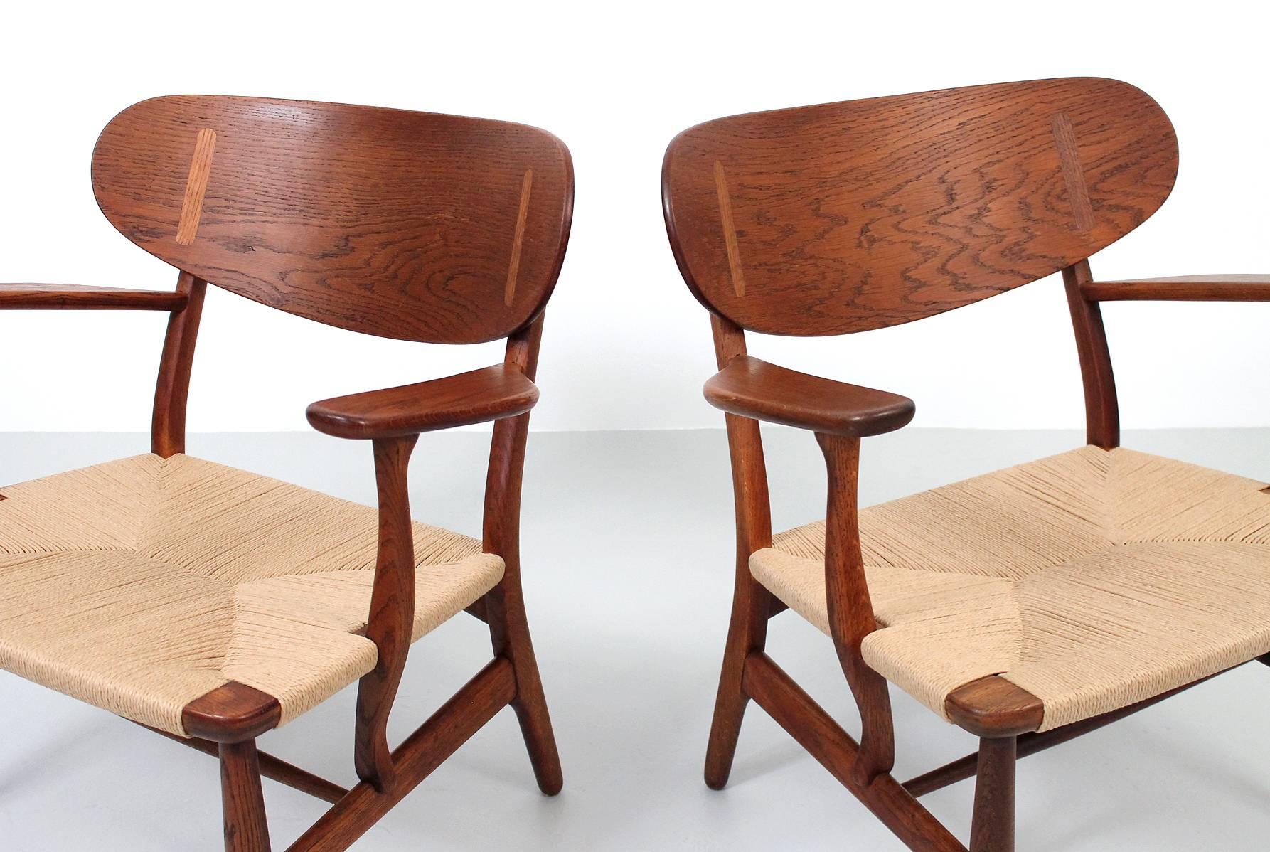 Oak Pair of CH22 Lounge Chairs by Hans Wegner