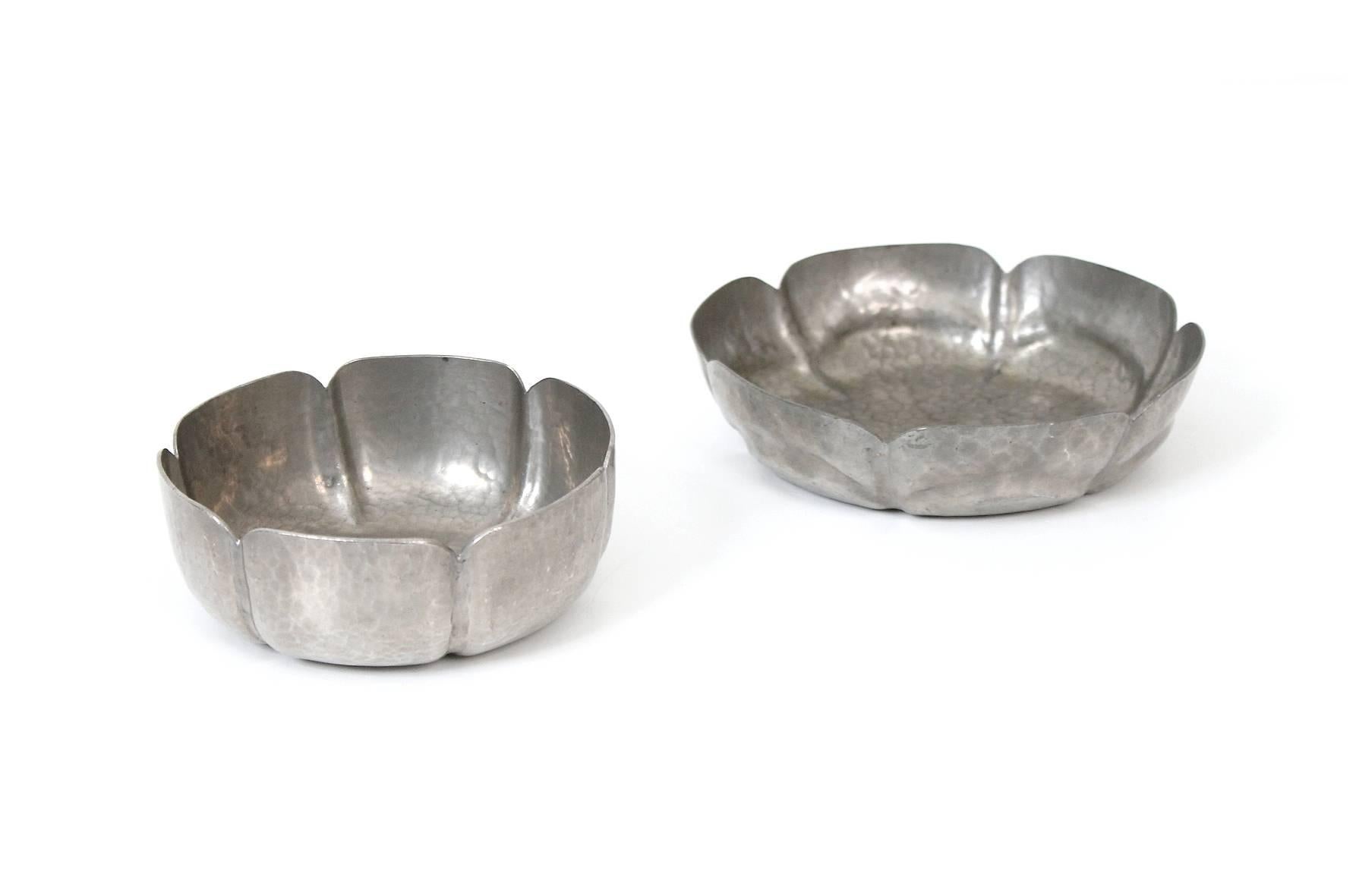 Set of George Gebelein Pewter Bowls In Excellent Condition In Waltham, MA
