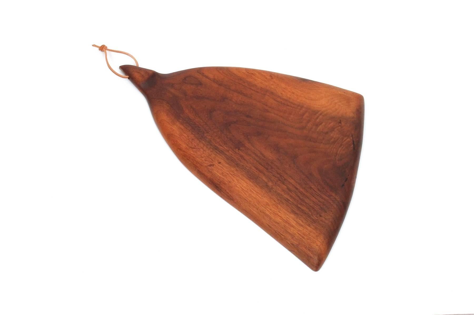 Sculptural Walnut Cutting Board by Dirk Rosse In Excellent Condition In Waltham, MA