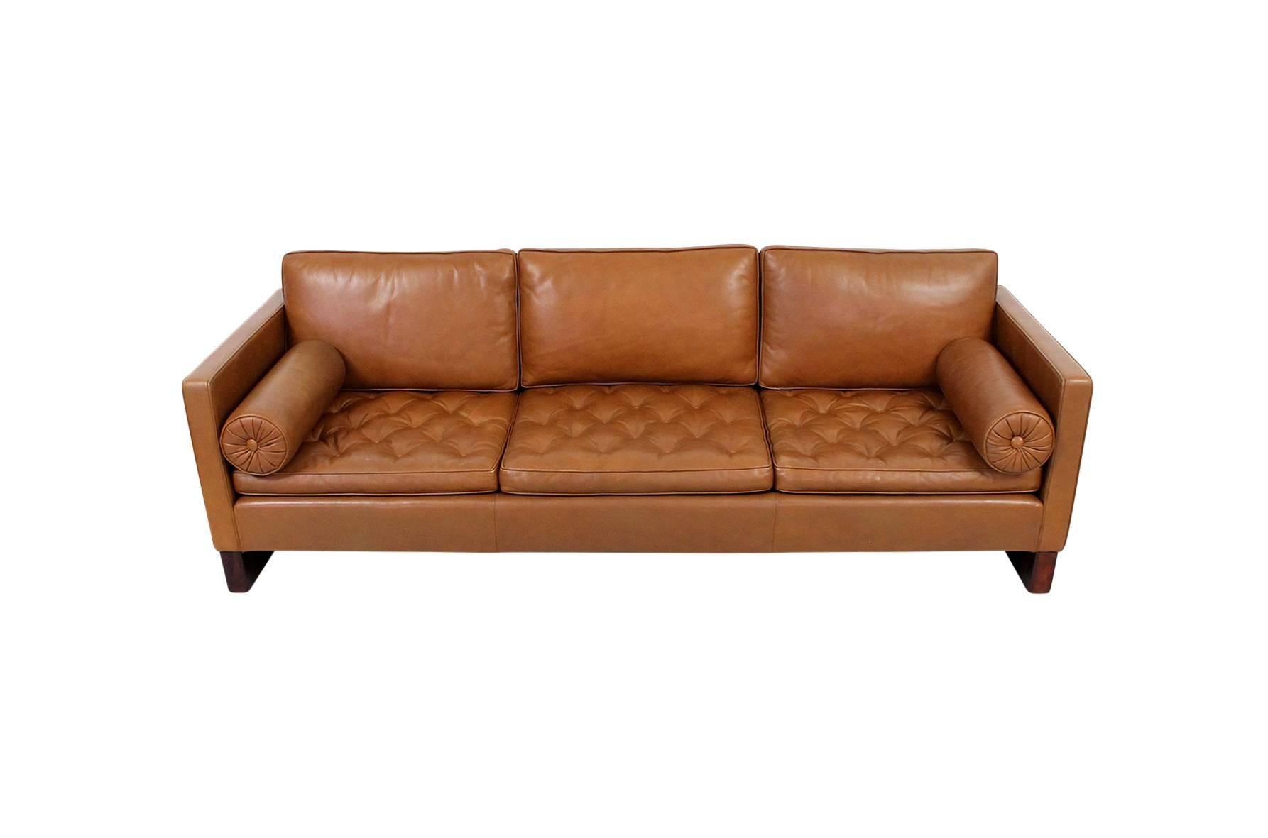 International Style Leather Sofa by Mies Van Der Rohe for Knoll