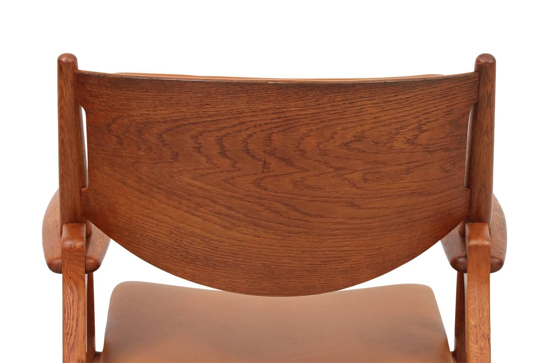 Hans Wegner Sawbuck Lounge Chairs 1