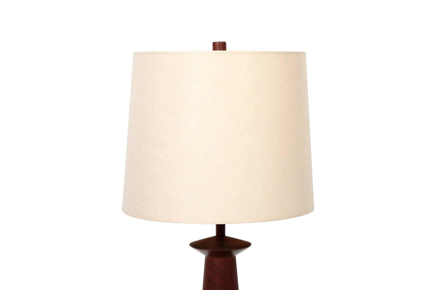 Pair of Walnut Table Lamps by Martz In Excellent Condition In Waltham, MA