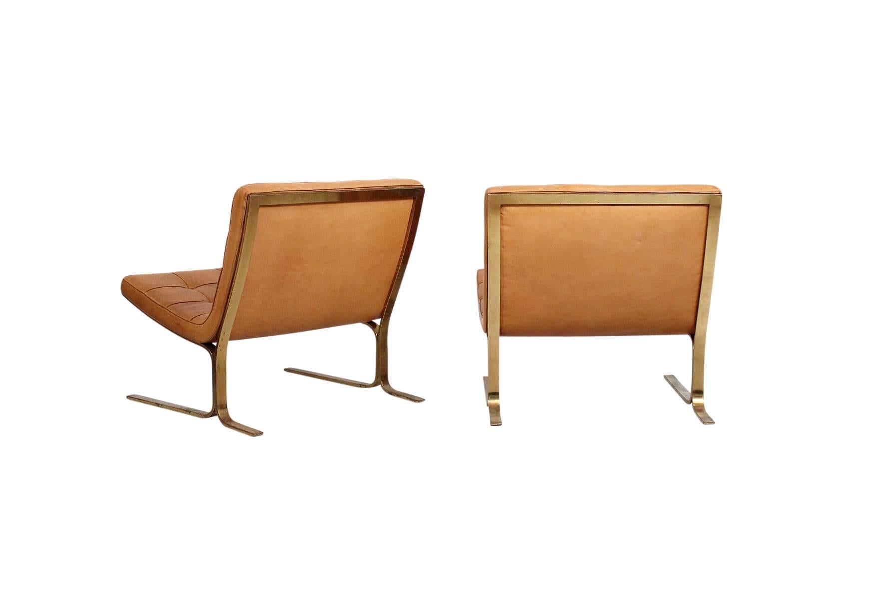 Mid-Century Modern Pair of Leather Lounge Chairs by Nicos Zographos