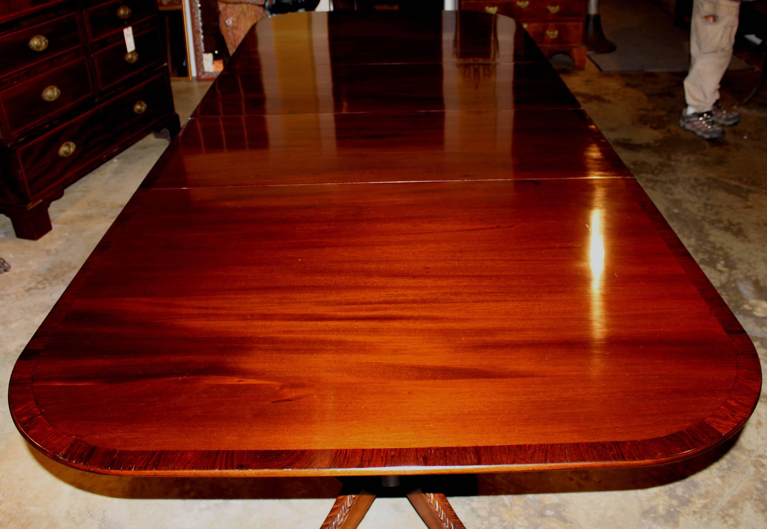 mahogany pedestal table