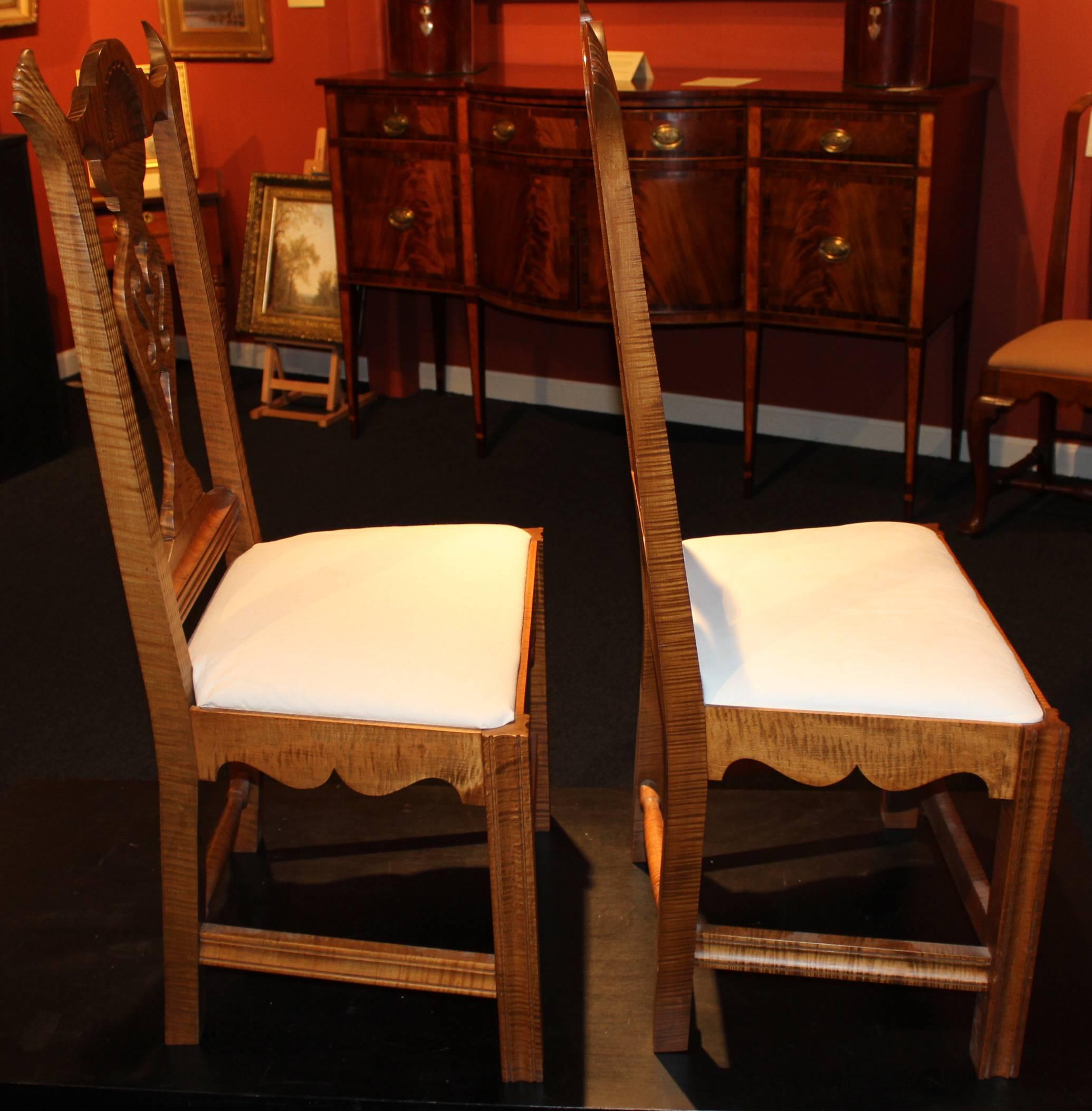 Chippendale Pair of Exceptional Donald Dunlap Tiger Maple Carved Side Chairs