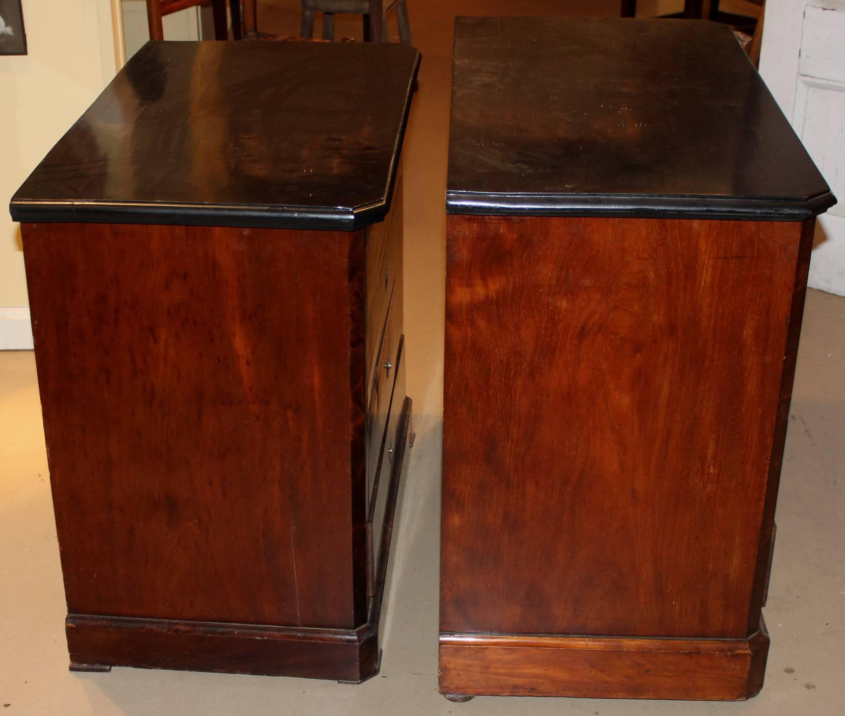Near Pair of 19th c Continental Empire Mahogany Chests with Ebonized Tops In Excellent Condition In Milford, NH