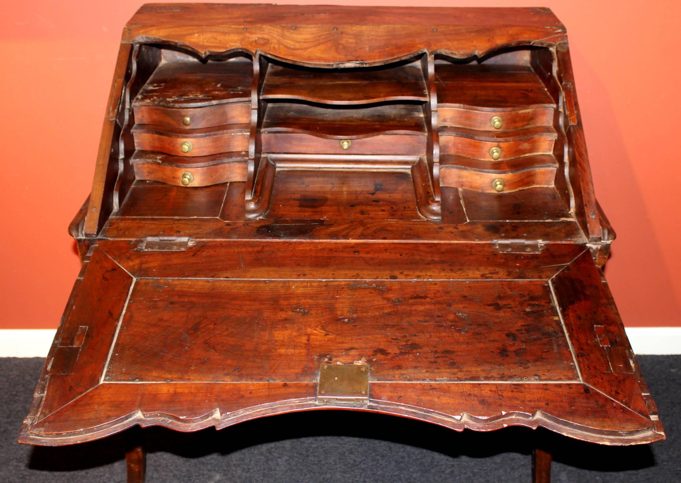 Carved 18th Century Italian Walnut Ladies Desk with Cabriole Legs