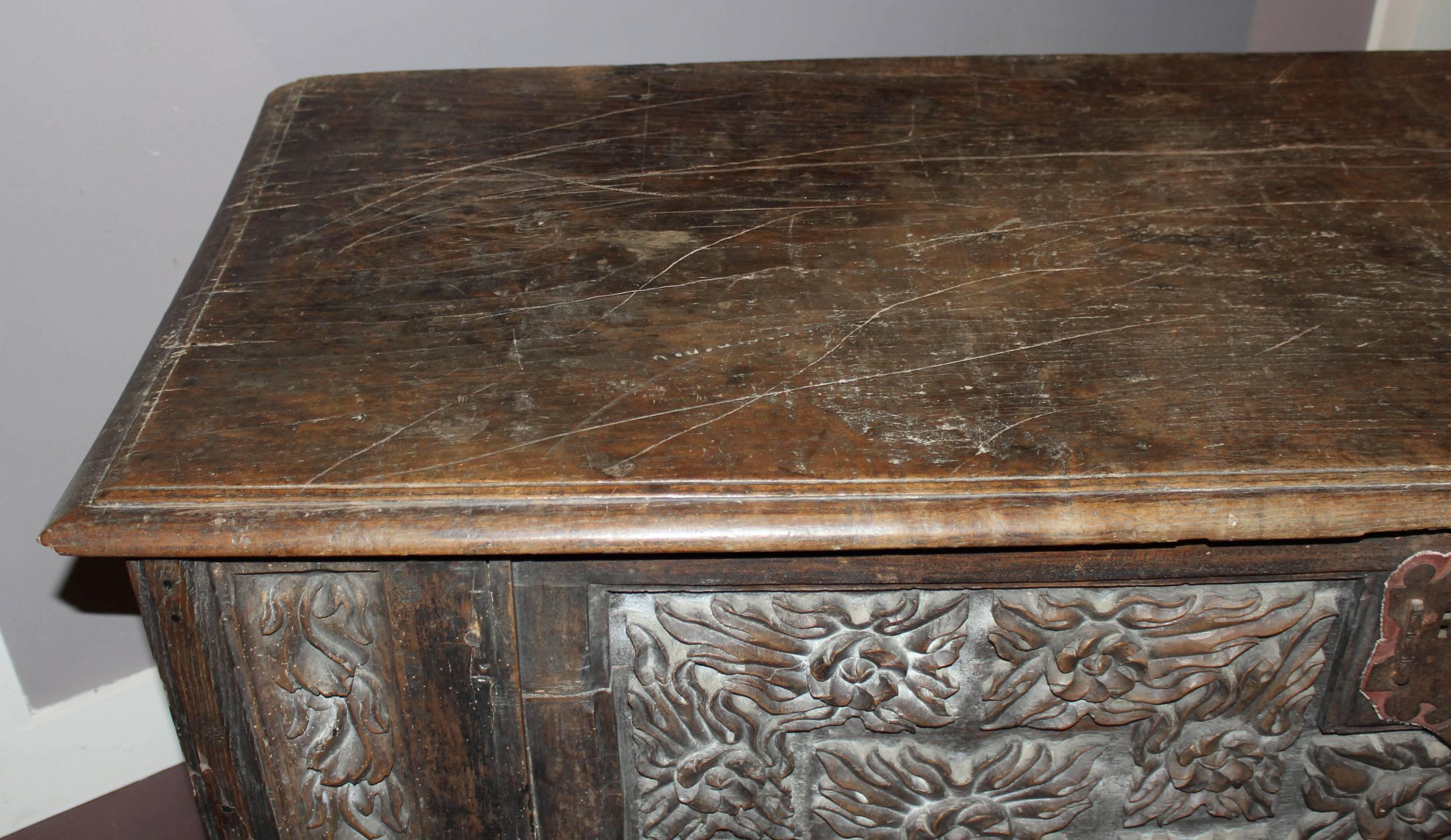 17th Century French Oak Carved Coffer from the Bullitt Estate In Excellent Condition In Milford, NH