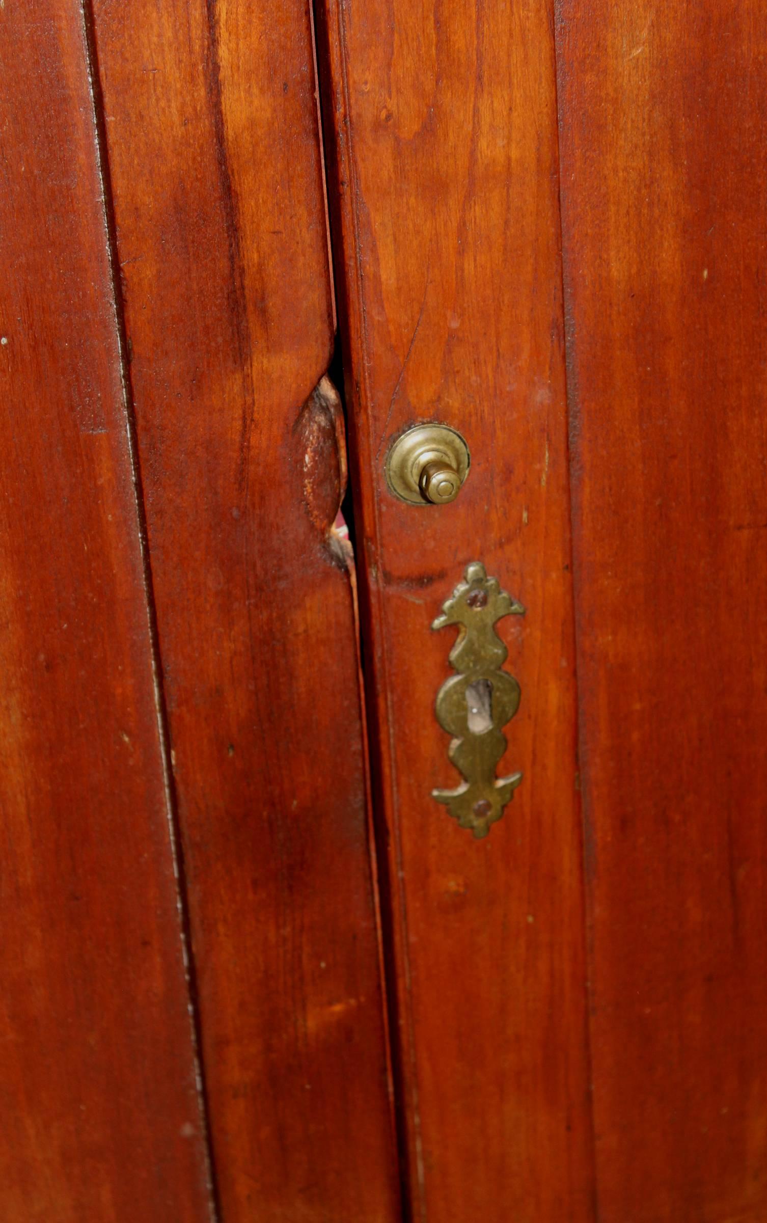 Federal Period Cherry Corner Cupboard with Glazed Door, circa 1820 3