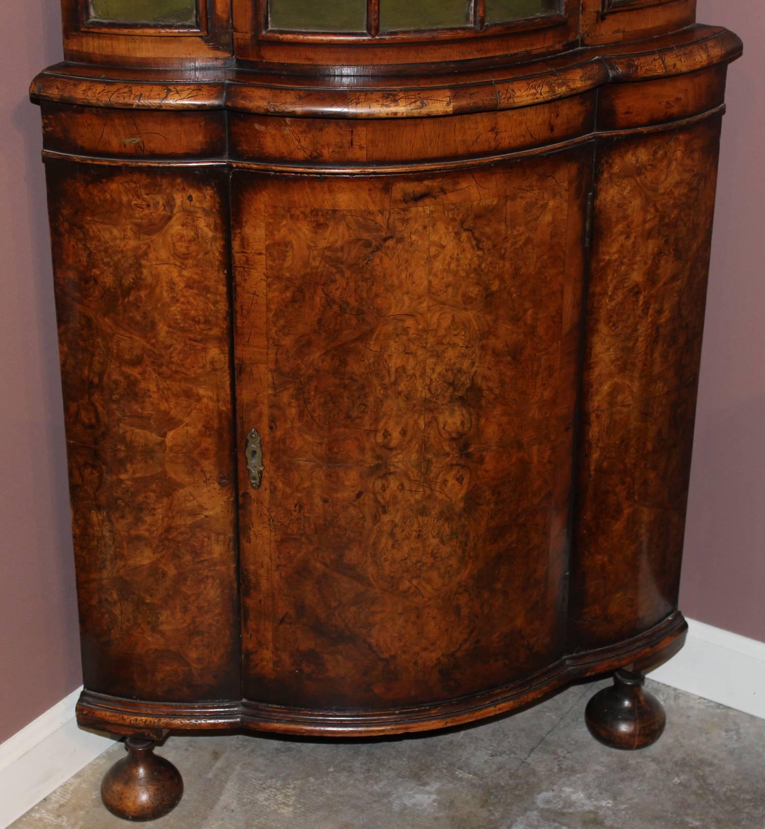 Veneer 18th Century Dutch Burled Walnut Two-Door Petite Corner Cupboard