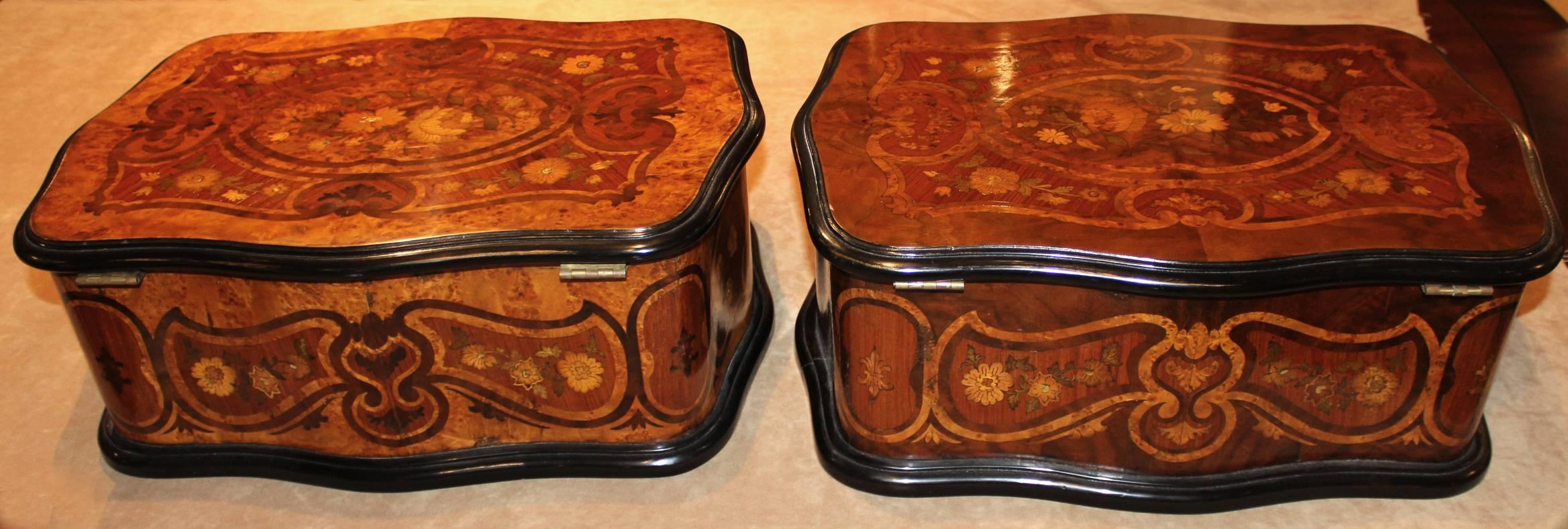 Pair of 19th Century French Marquetry Boxes with Silk Interiors In Good Condition In Milford, NH