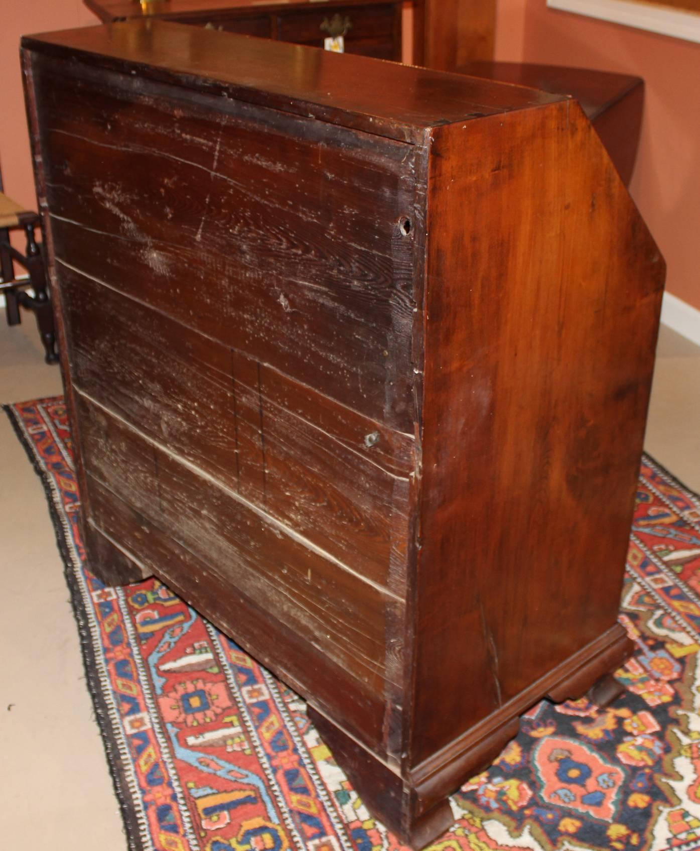 18th Century Chippendale Slant Front Desk with Secret Compartments 1