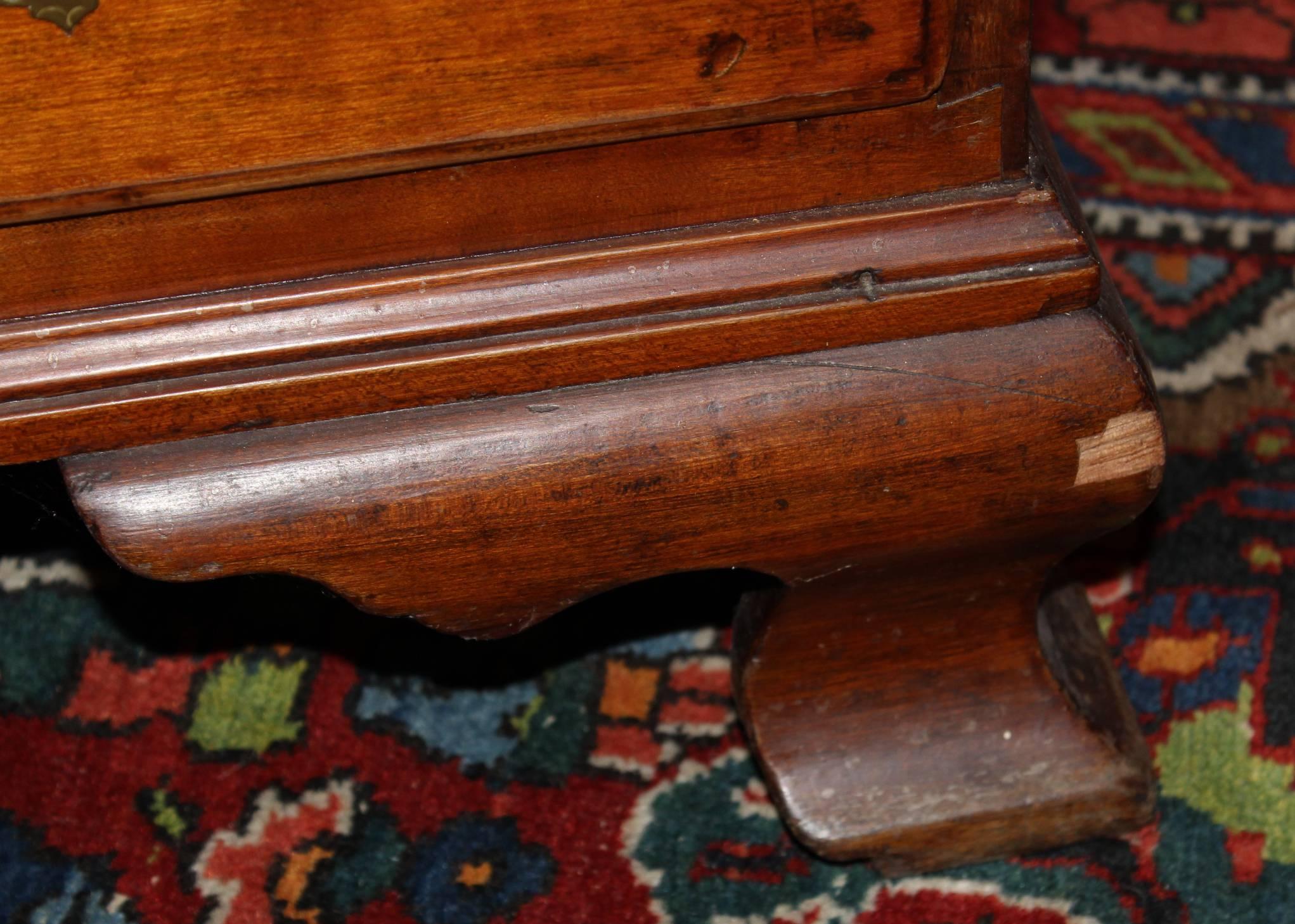 18th Century Chippendale Slant Front Desk with Secret Compartments 2