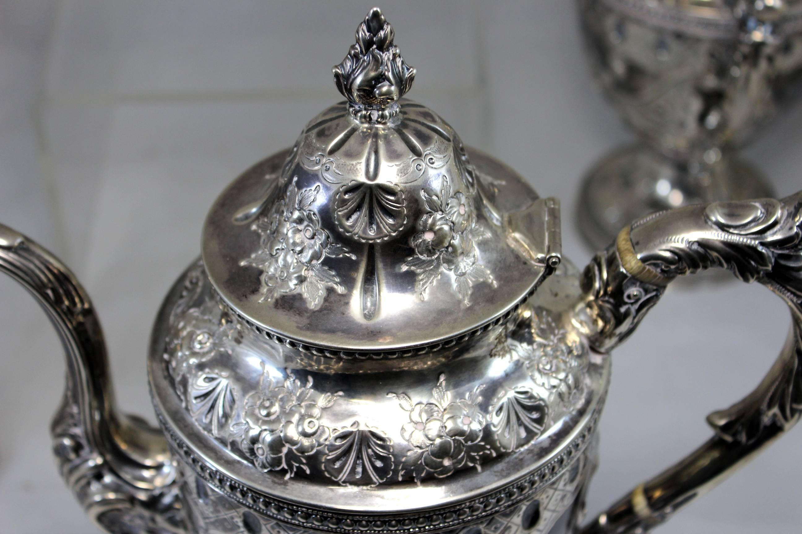 19th Century William Gale and Son NY Four-Piece Coin Silver Tea Service In Excellent Condition In Milford, NH