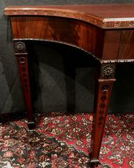 Old Colony Chippendale Style Mahogany Console or Sideboard / Server