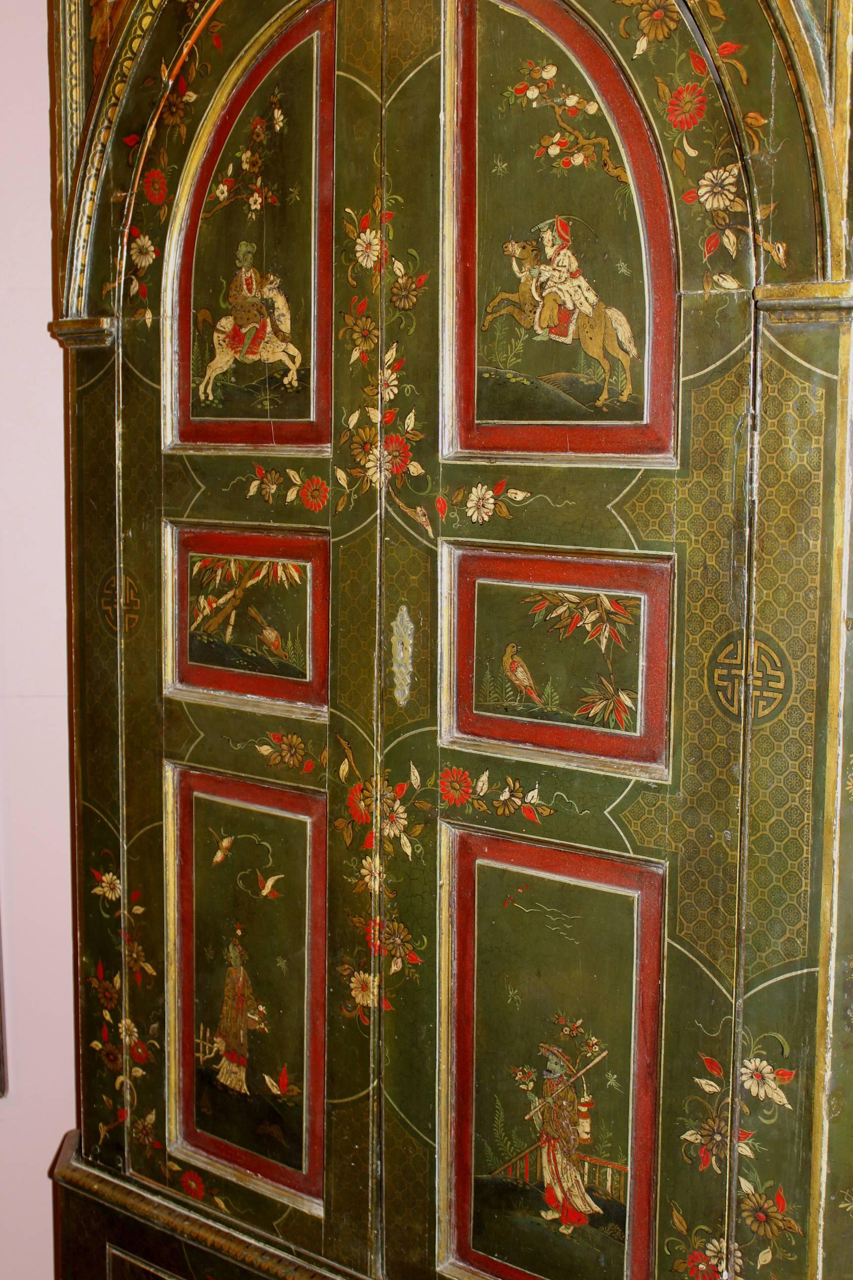 English Exceptional George III Chinoiserie Two-Part Corner Cupboard For Sale