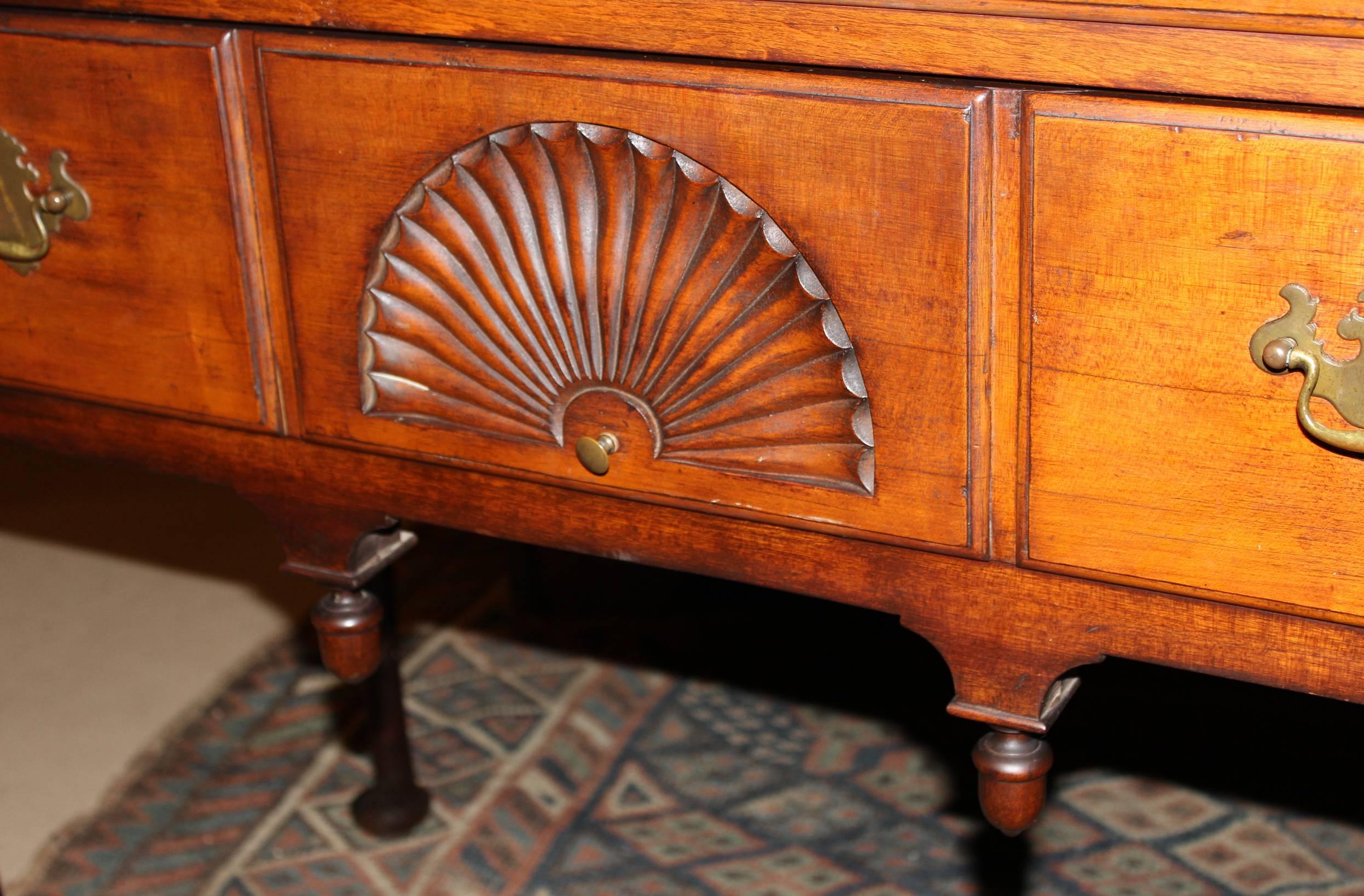 18th Century Queen Anne Maple Bonnet Top Highboy, circa 1780 3