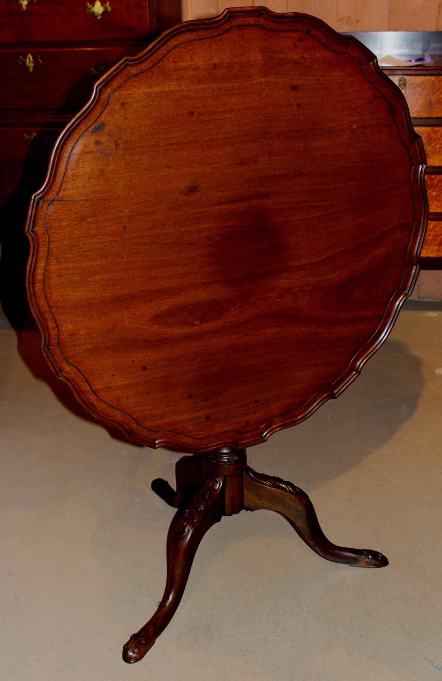 tilt top pie crust table