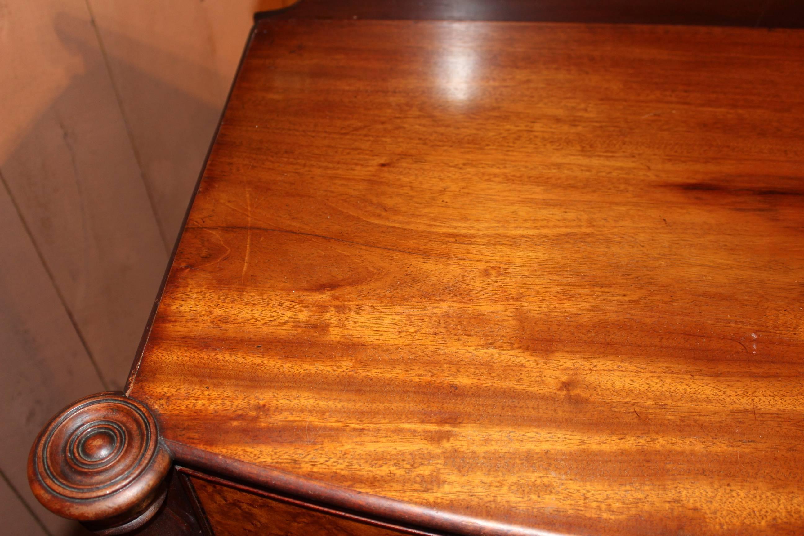 Federal Sheraton Bow Front Chest with Bird's-Eye Maple Drawer Fronts 1