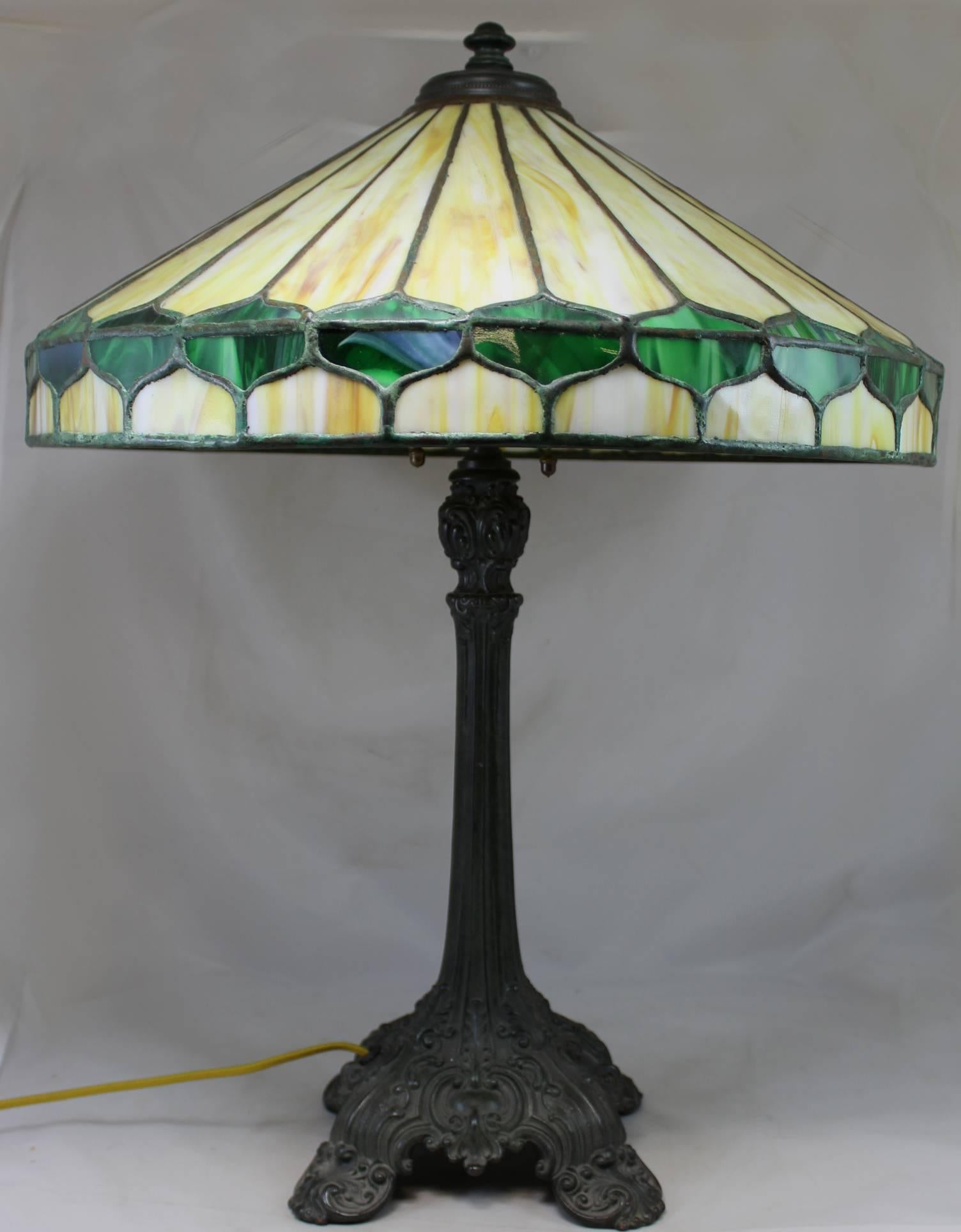 Arts and Crafts Arts & Crafts Leaded Glass Table Lamp with 24 Panel Shade, circa 1900