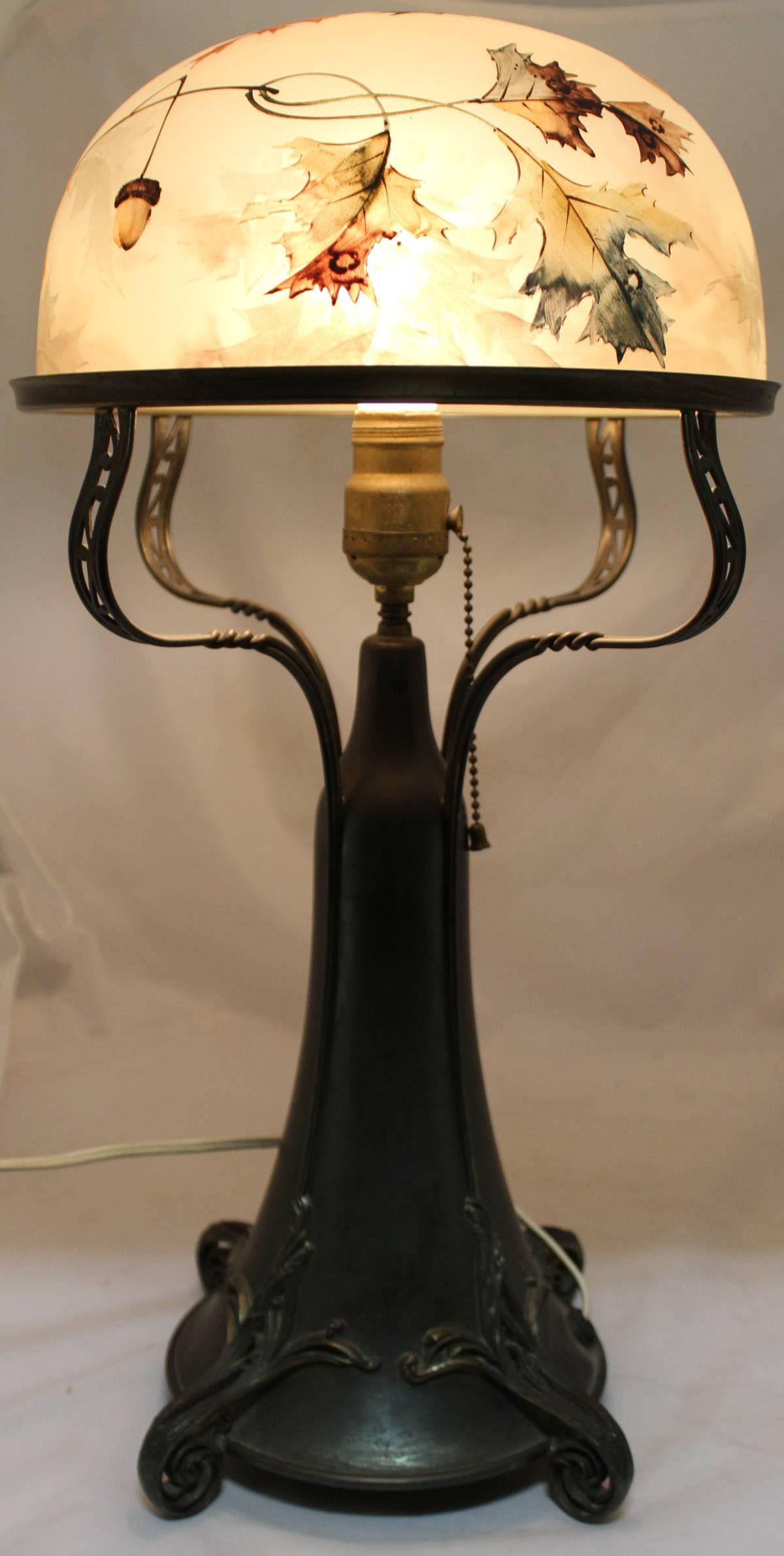 American Art Nouveau Pairpoint Dome Shade Table Lamp with Oak Leaf and Acorn Motif