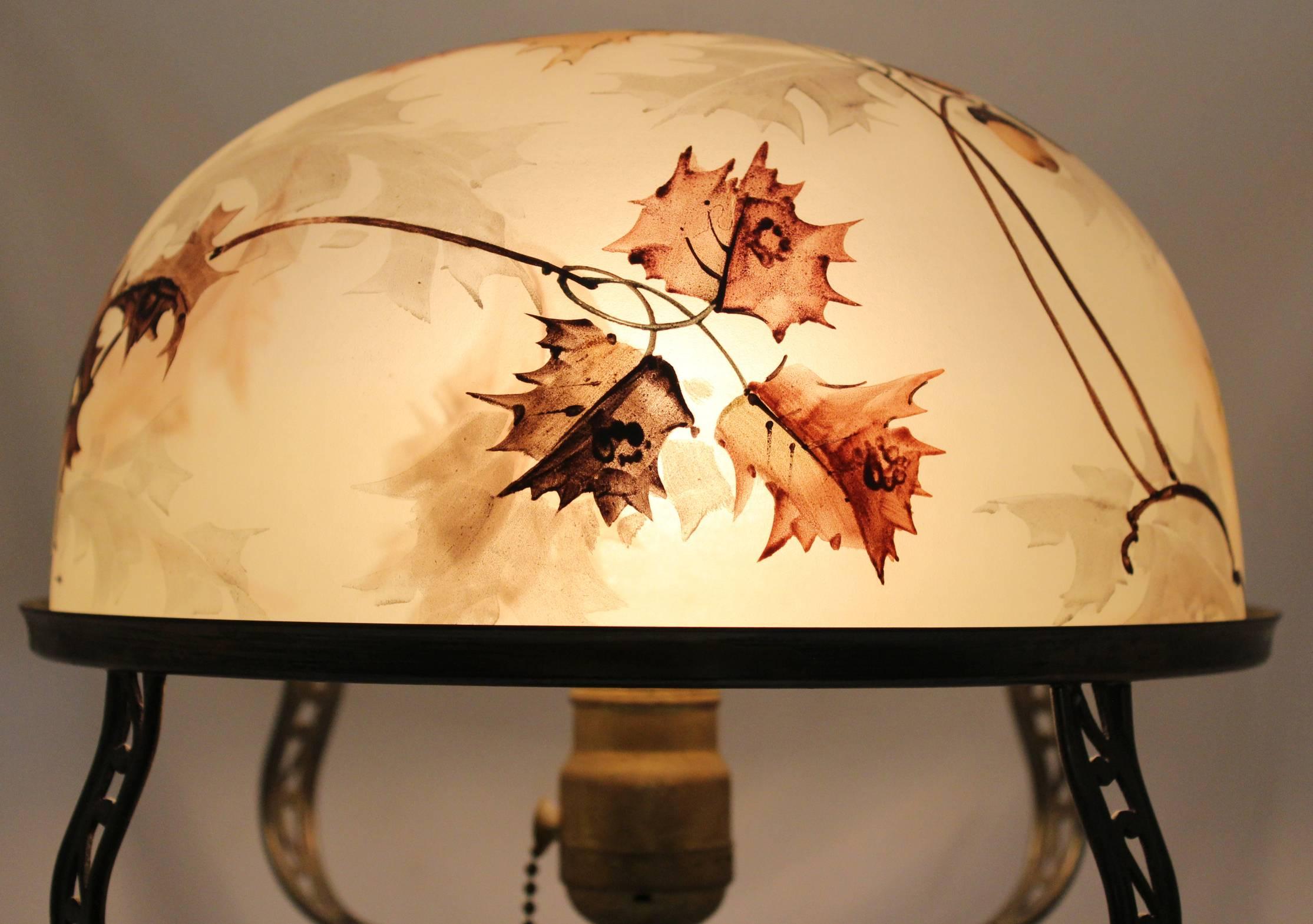 Hand-Painted Art Nouveau Pairpoint Dome Shade Table Lamp with Oak Leaf and Acorn Motif