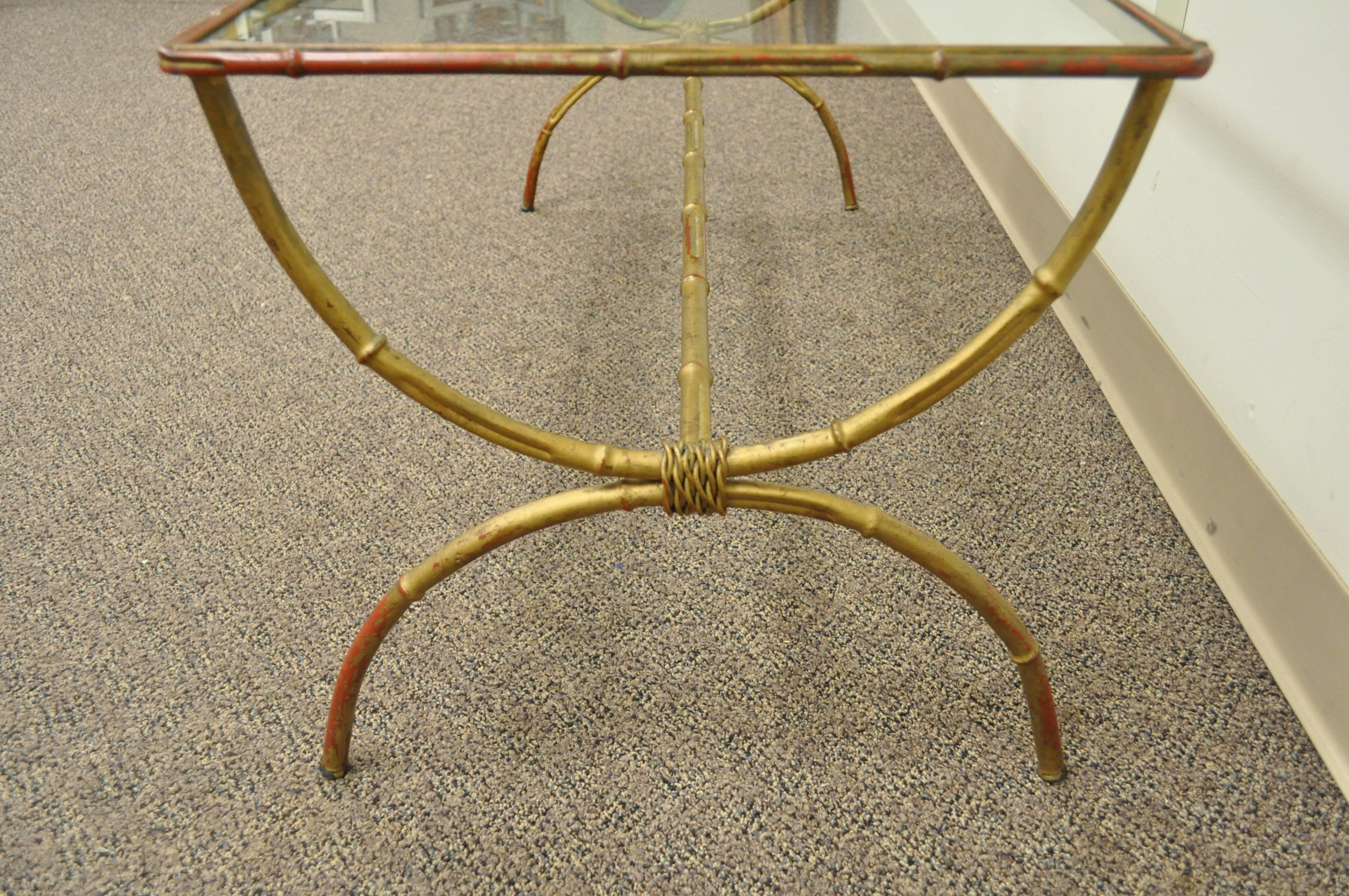20th Century Vintage 1940s Italian Gold Gilt Iron Hollywood Regency Faux Bamboo Coffee Table For Sale