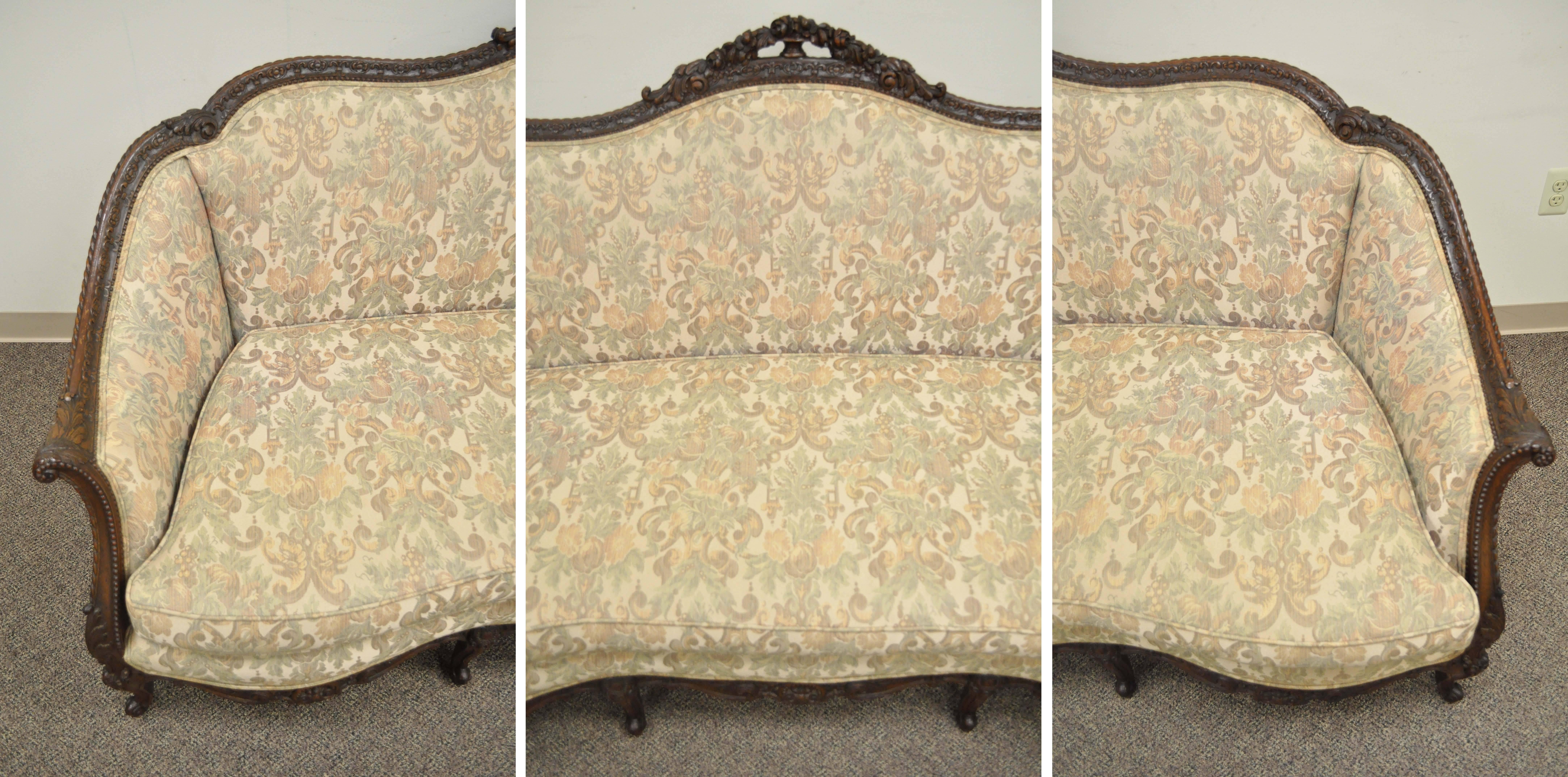 Mid-20th Century 1930s French Louis XV Hollywood Regency Style Finely Carved Mahogany Sofa