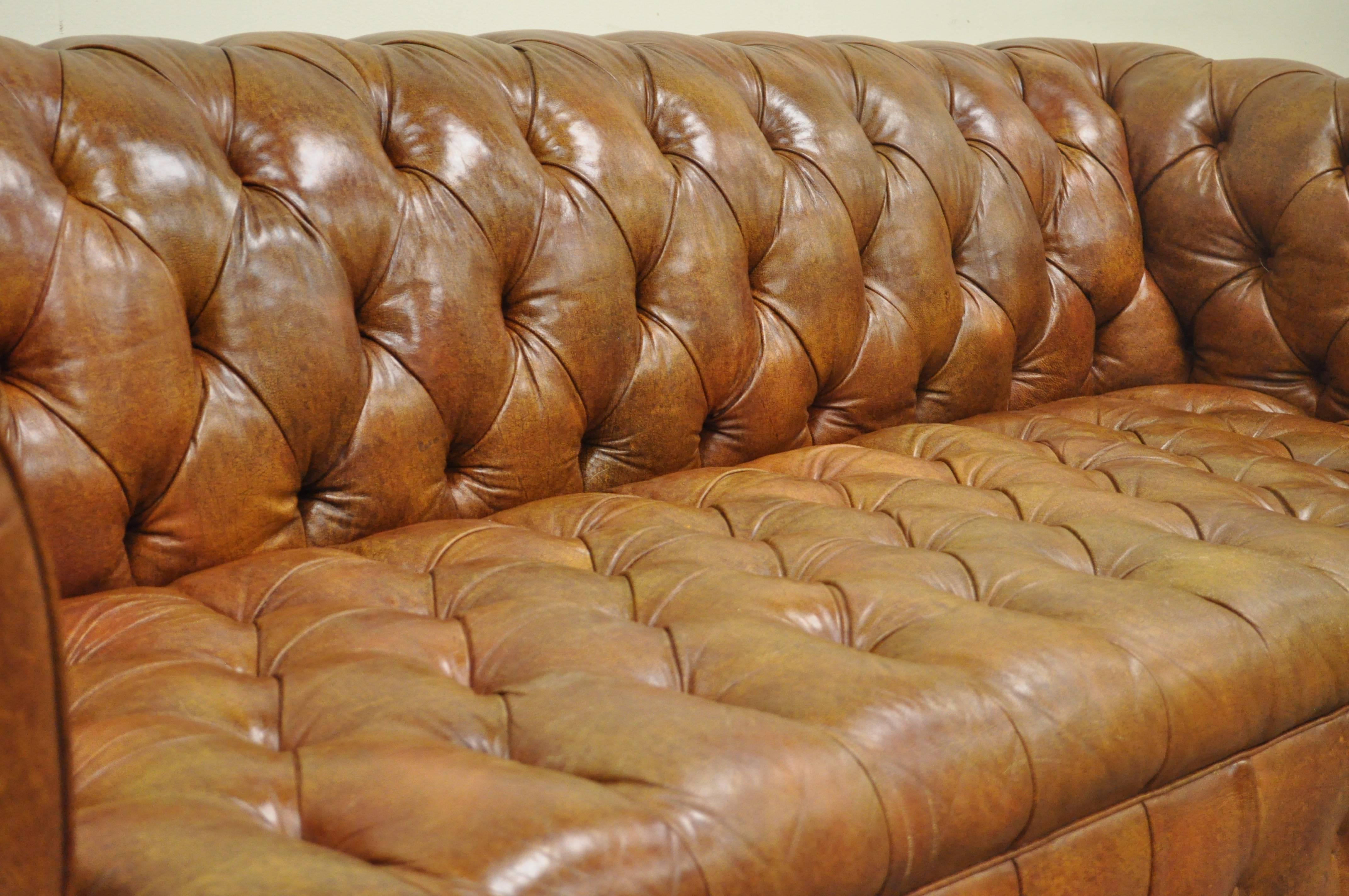 Late 20th Century Henredon Rolled Arm English Style Button Tufted Brown Leather Chesterfield Sofa