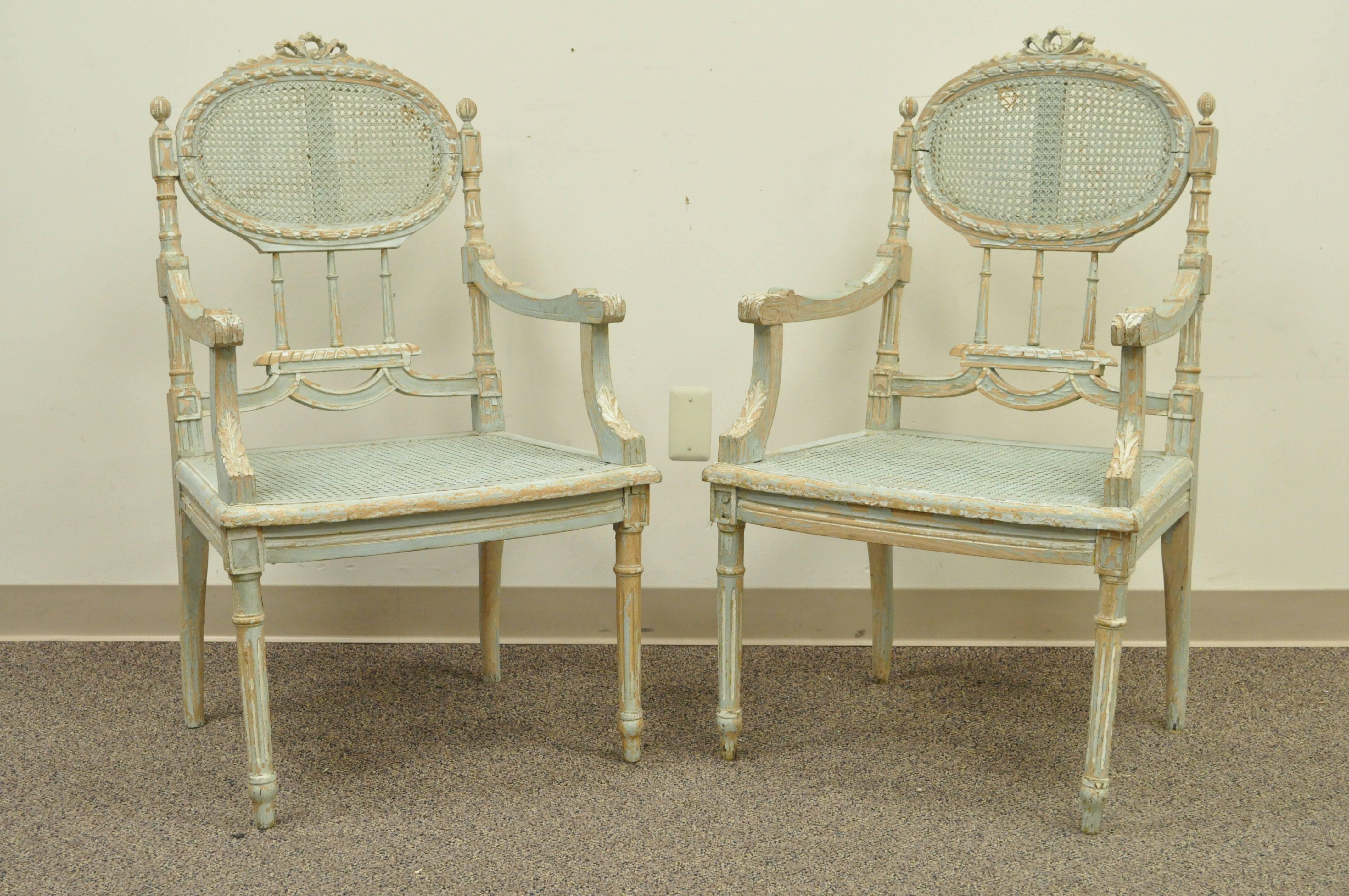 5 Piece French Louis XVI Style Distress Painted Parlor or Salon Suite In Distressed Condition In Philadelphia, PA