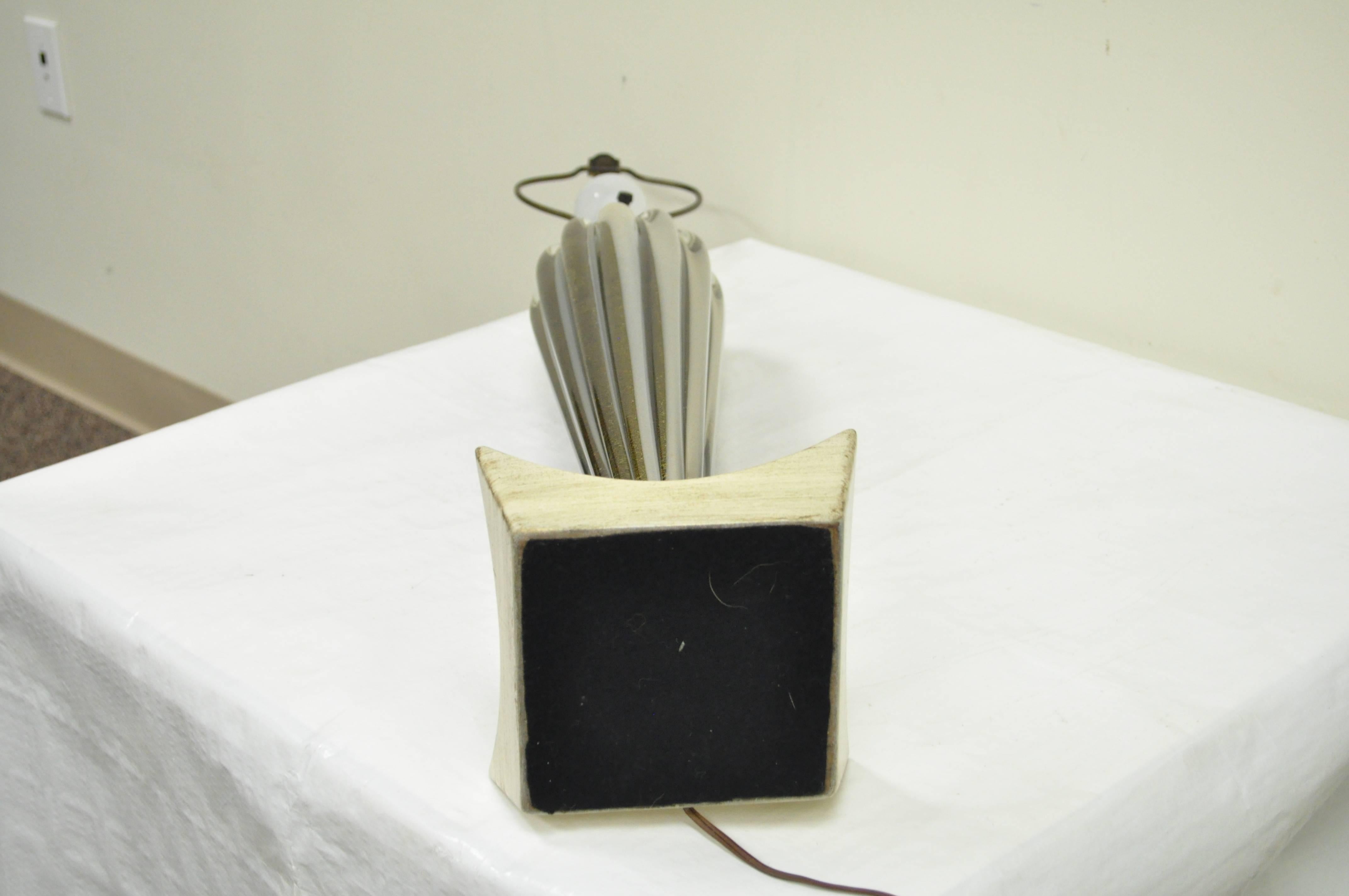 Italian Murano Blown Glass Gold Fleck Mid Century Modern Teardrop Table Lamp For Sale 2