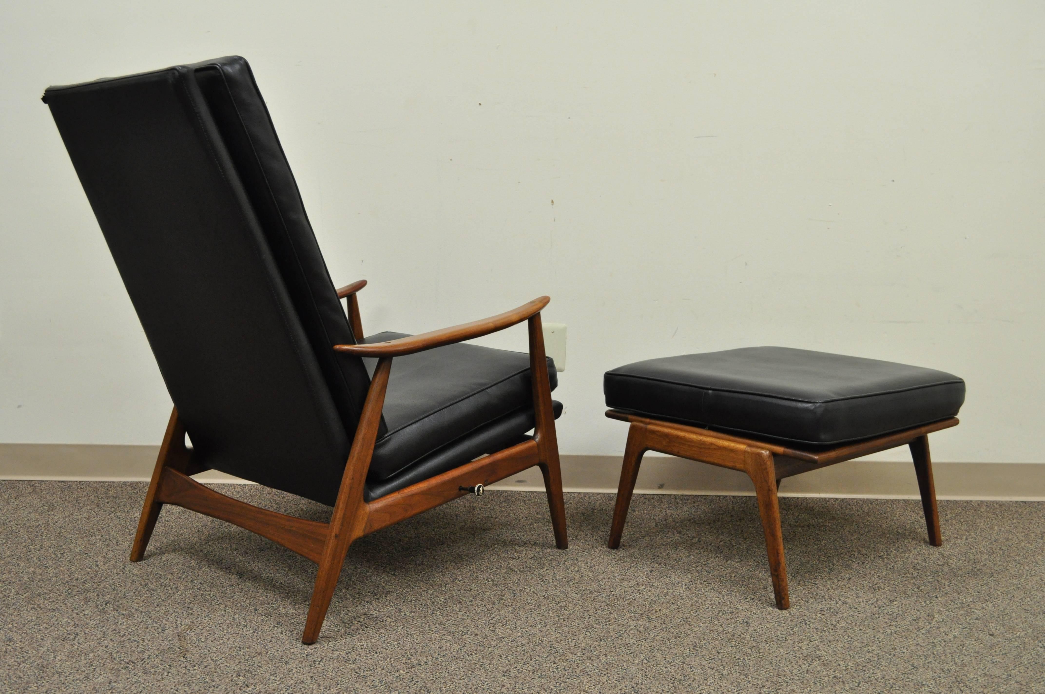 Mid-Century Modern Milo Baughman James Inc Thayer Coggin Walnut Reclining Lounge Chair & Ottoman