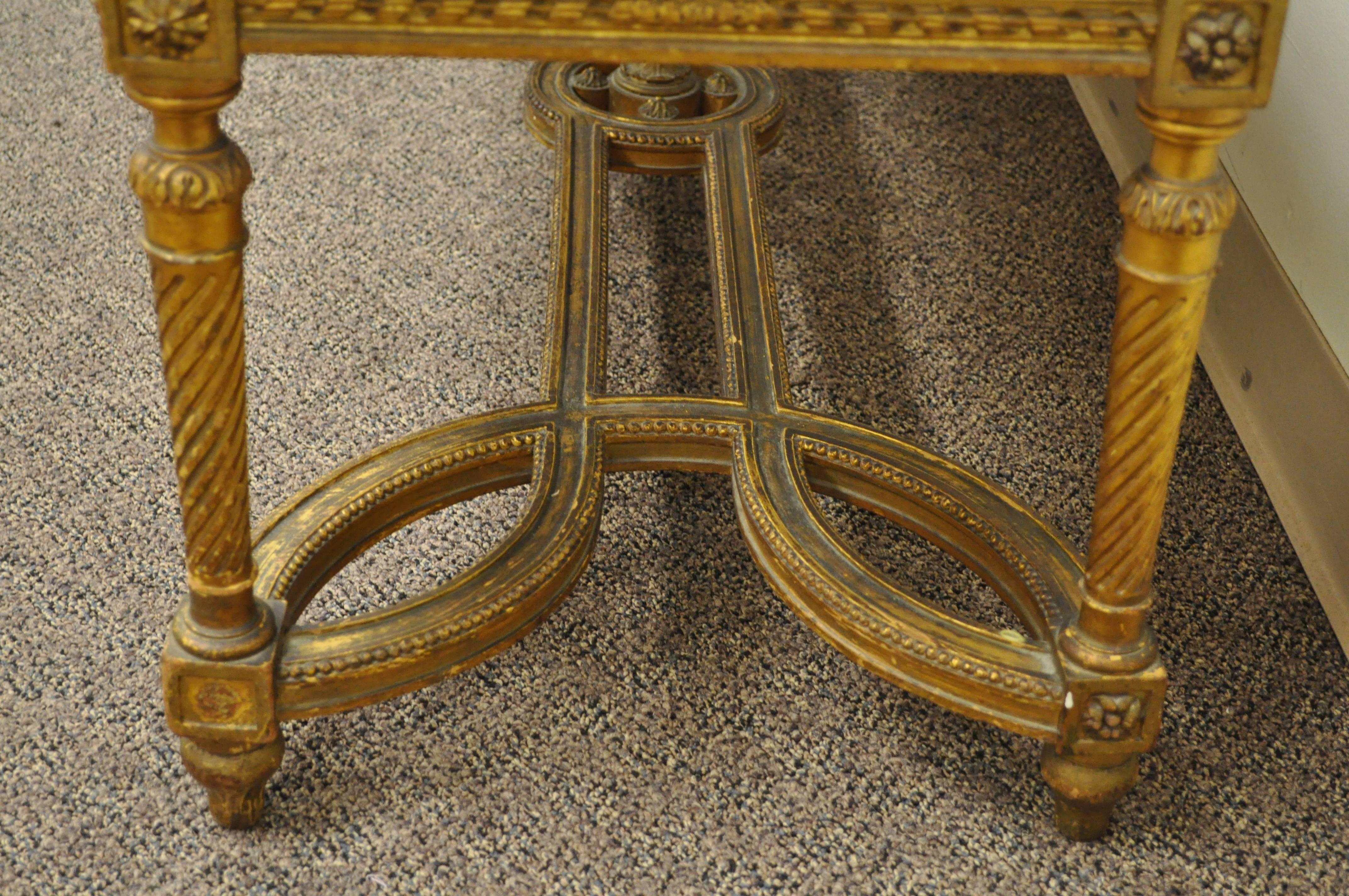 French Louis XVI Style Gold Giltwood Carved Bench or Settee, circa 1900 In Good Condition In Philadelphia, PA