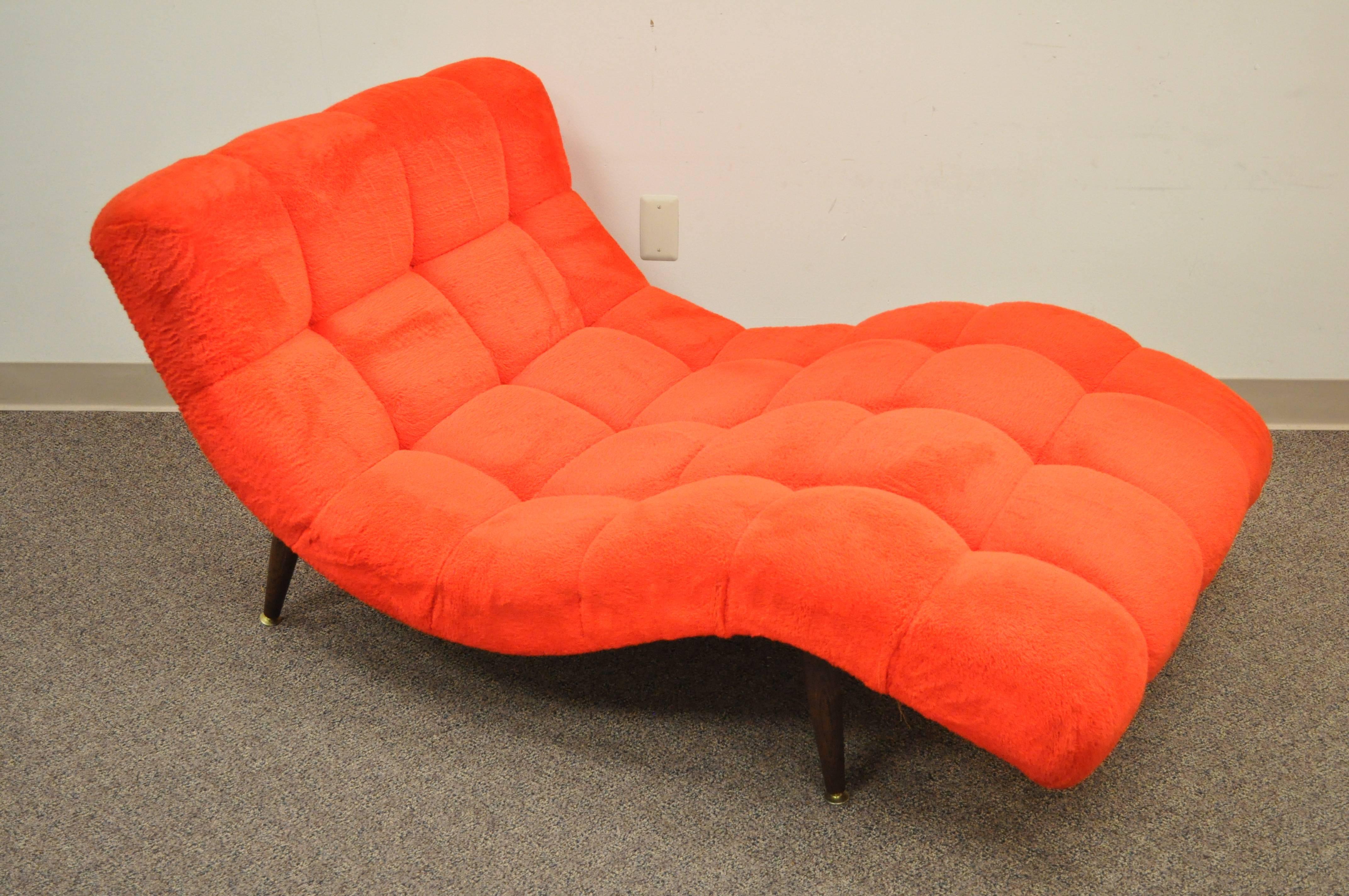 Fabric Mid Century Modern Double Wide Red Wave Chaise Lounge attr to Adrian Pearsall