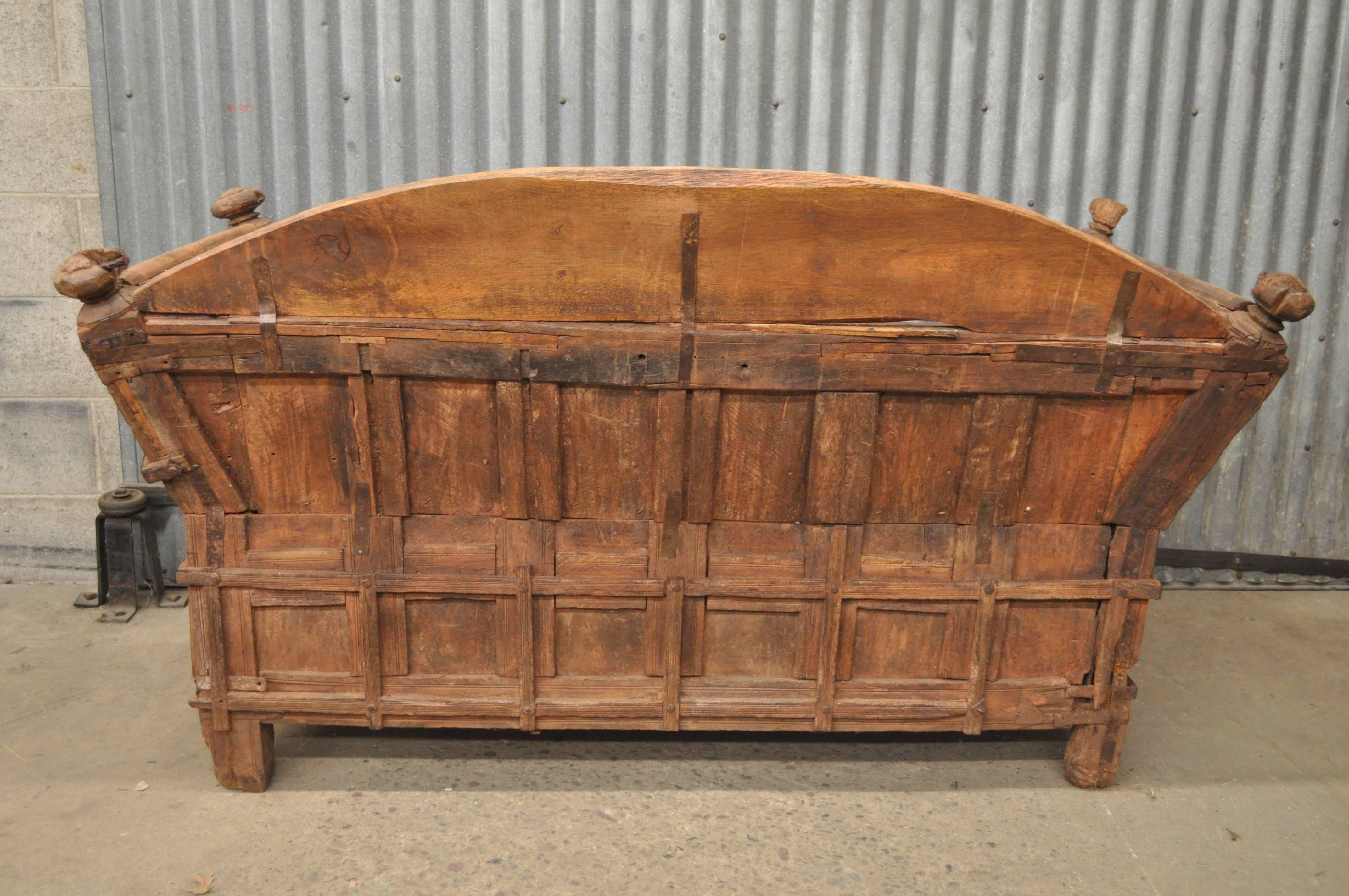 17th Century Continental Carved Anglo-Indian or Moorish Settle Bench 1