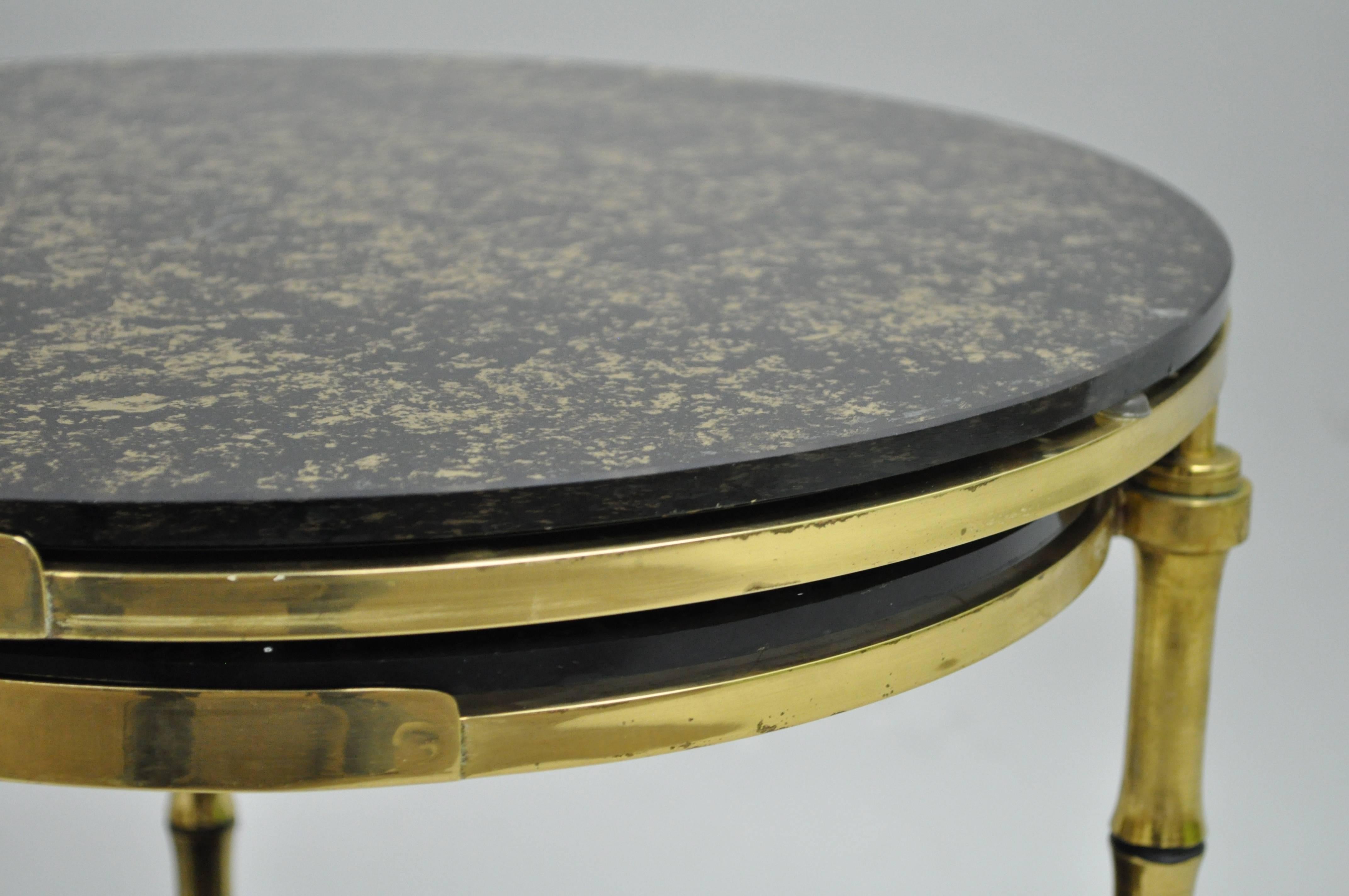 Brass and Glass Faux Bamboo Round Nesting Expanding Cocktail Coffee Side Table In Good Condition For Sale In Philadelphia, PA