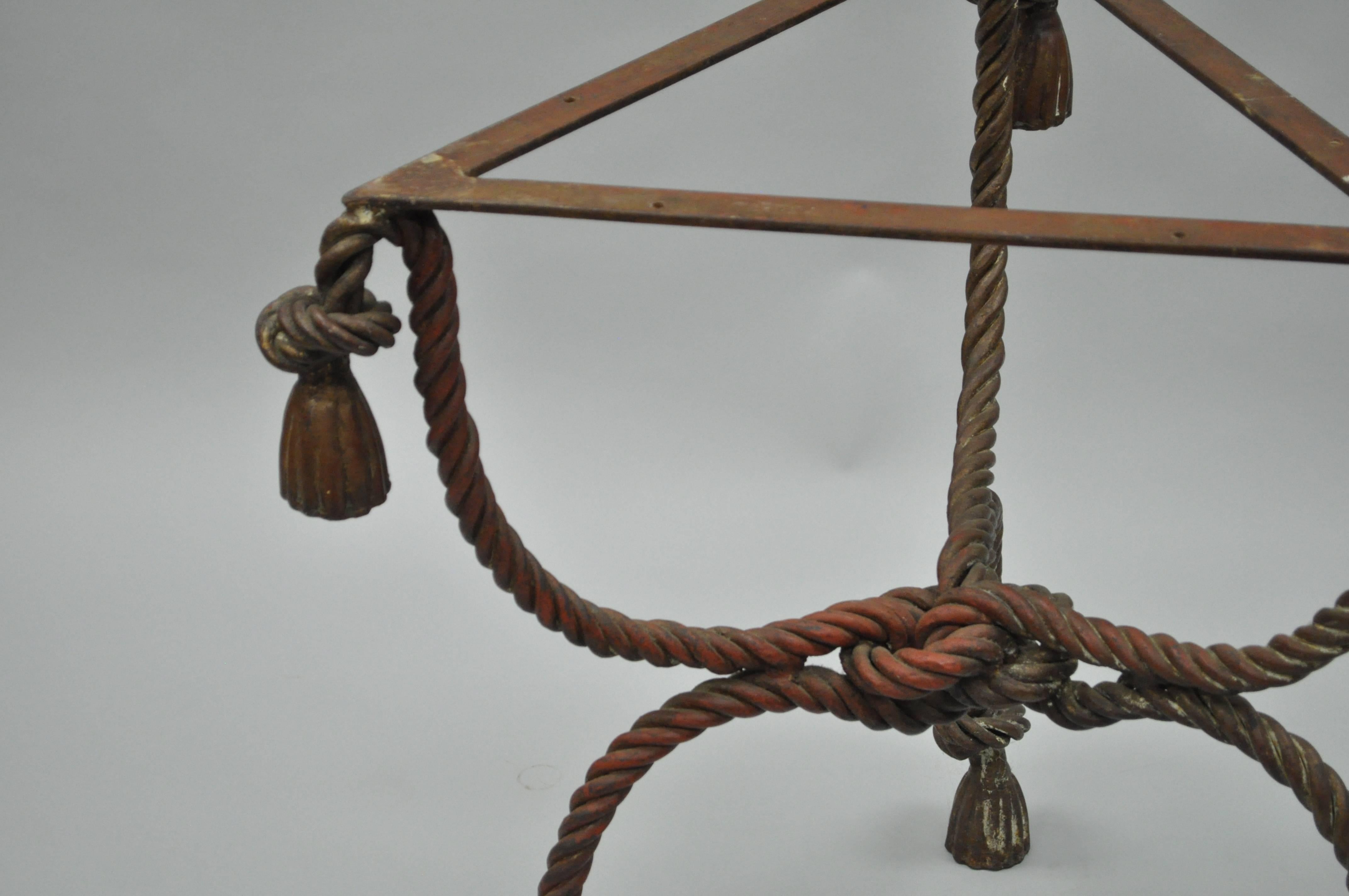Mid-20th Century 1940s Italian Marble-Top Rope Turned Round Tassel Form Iron Center Table