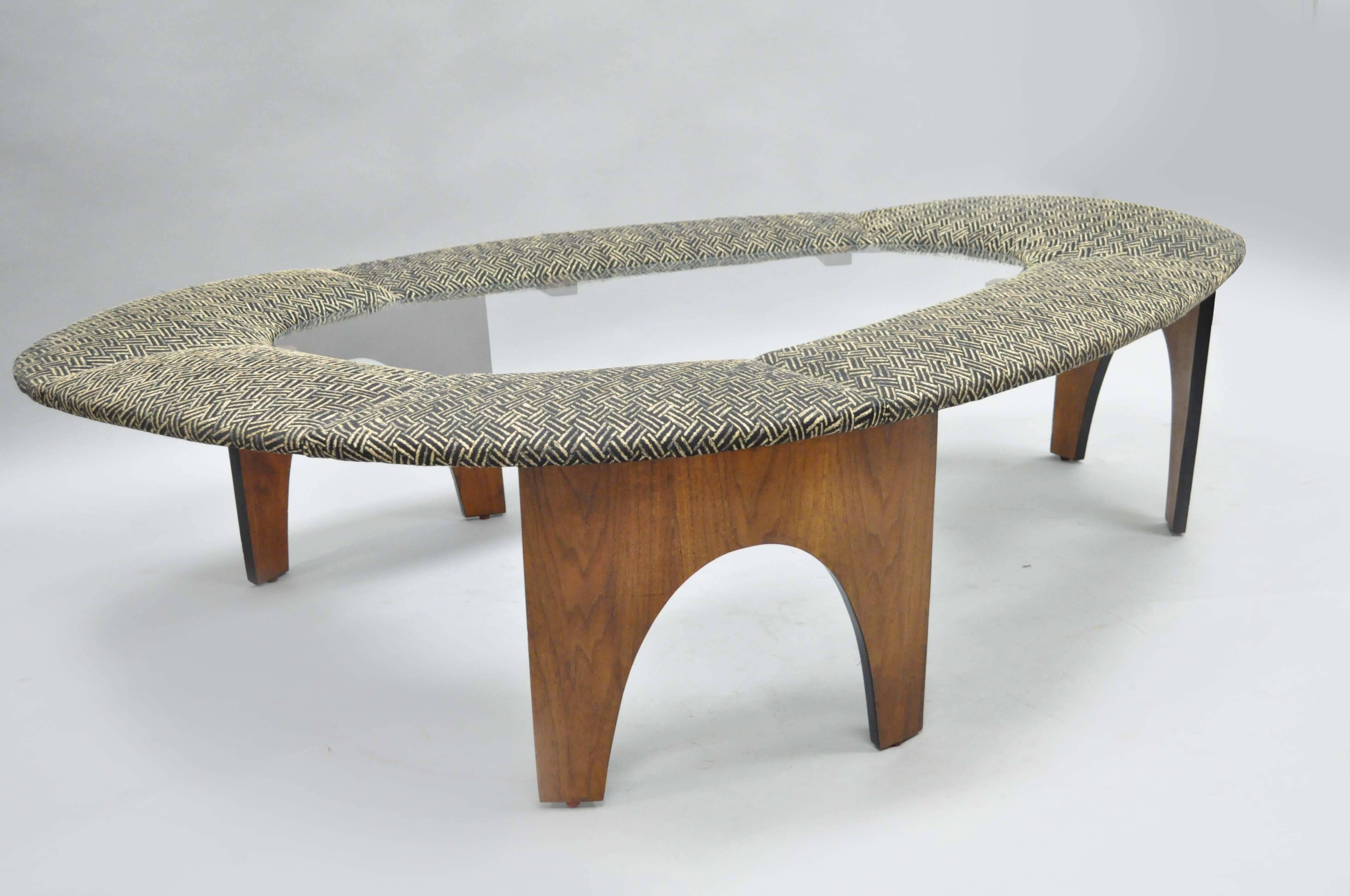 Henry P Glass Intimate Island Suite Walnut Upholstered Mid Century Coffee Table In Good Condition For Sale In Philadelphia, PA