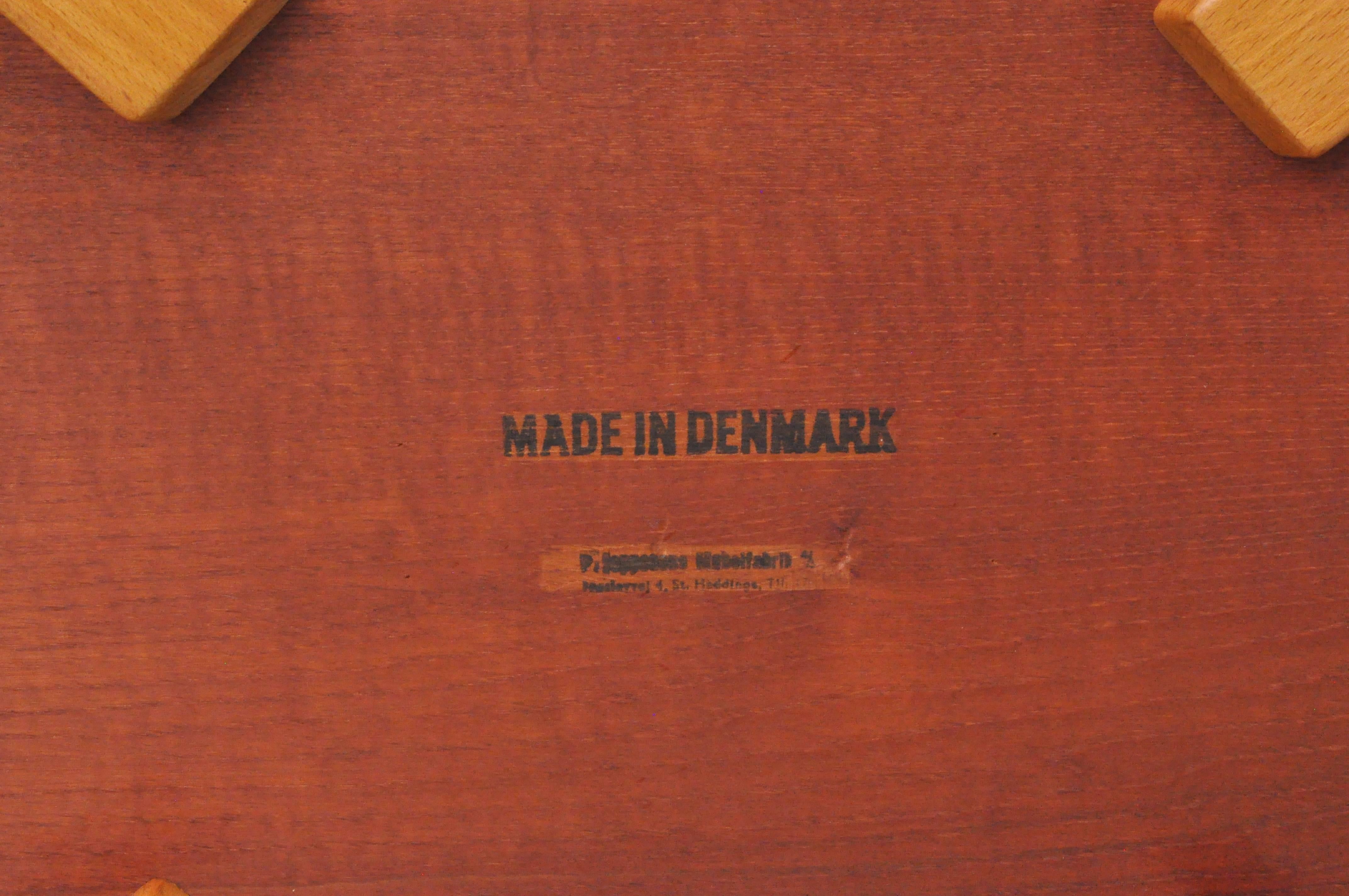 Mid-20th Century Mid-Century Danish Modern Teak Wood Grete Jalk P. Jeppesens Square Coffee Table For Sale